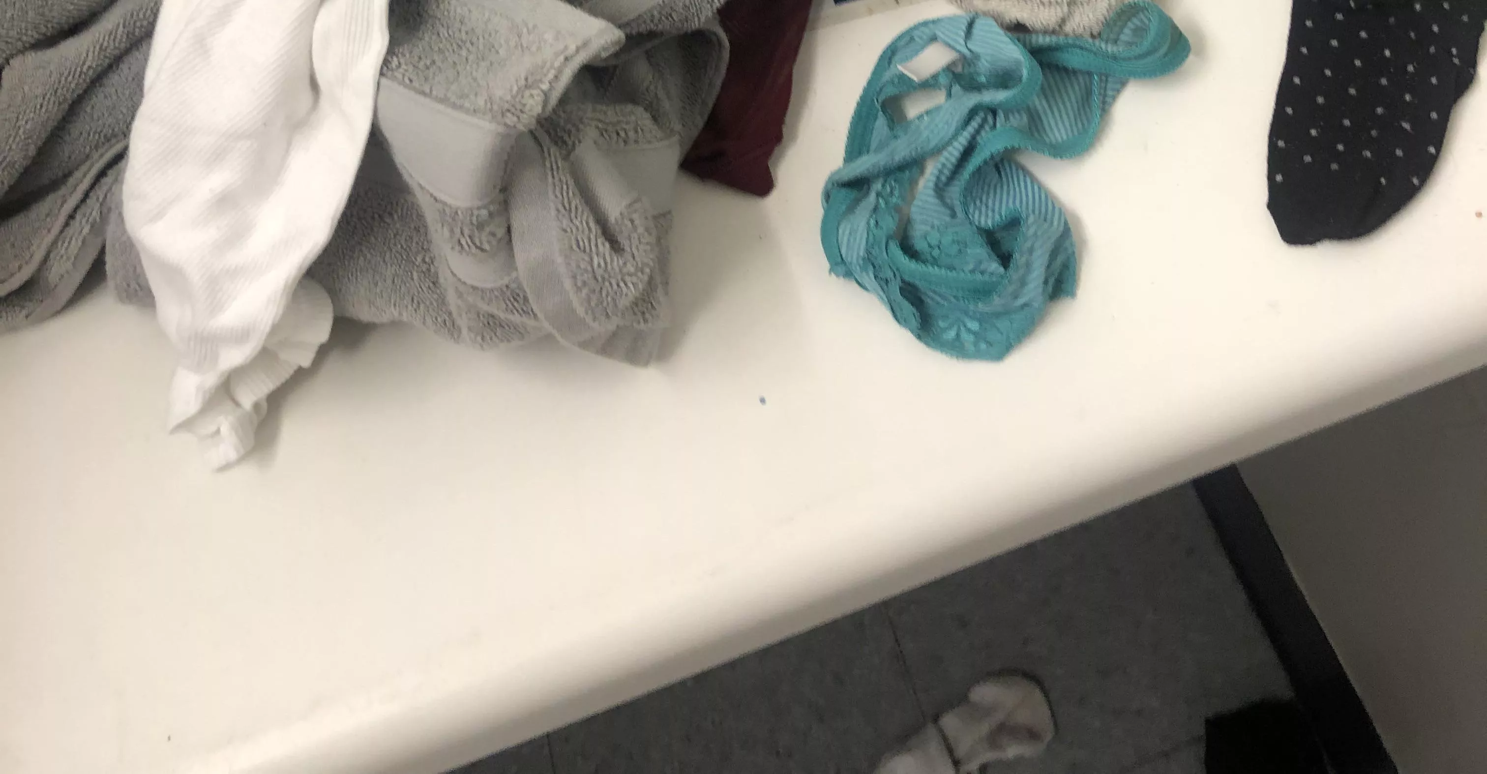 Dorm laundry room . Stop messaging me if no females are involved . I do not want to trade pics/stories . Iâ€™m not gay at all , I can cum by myself . Seriously stop or I wonâ€™t post anymore