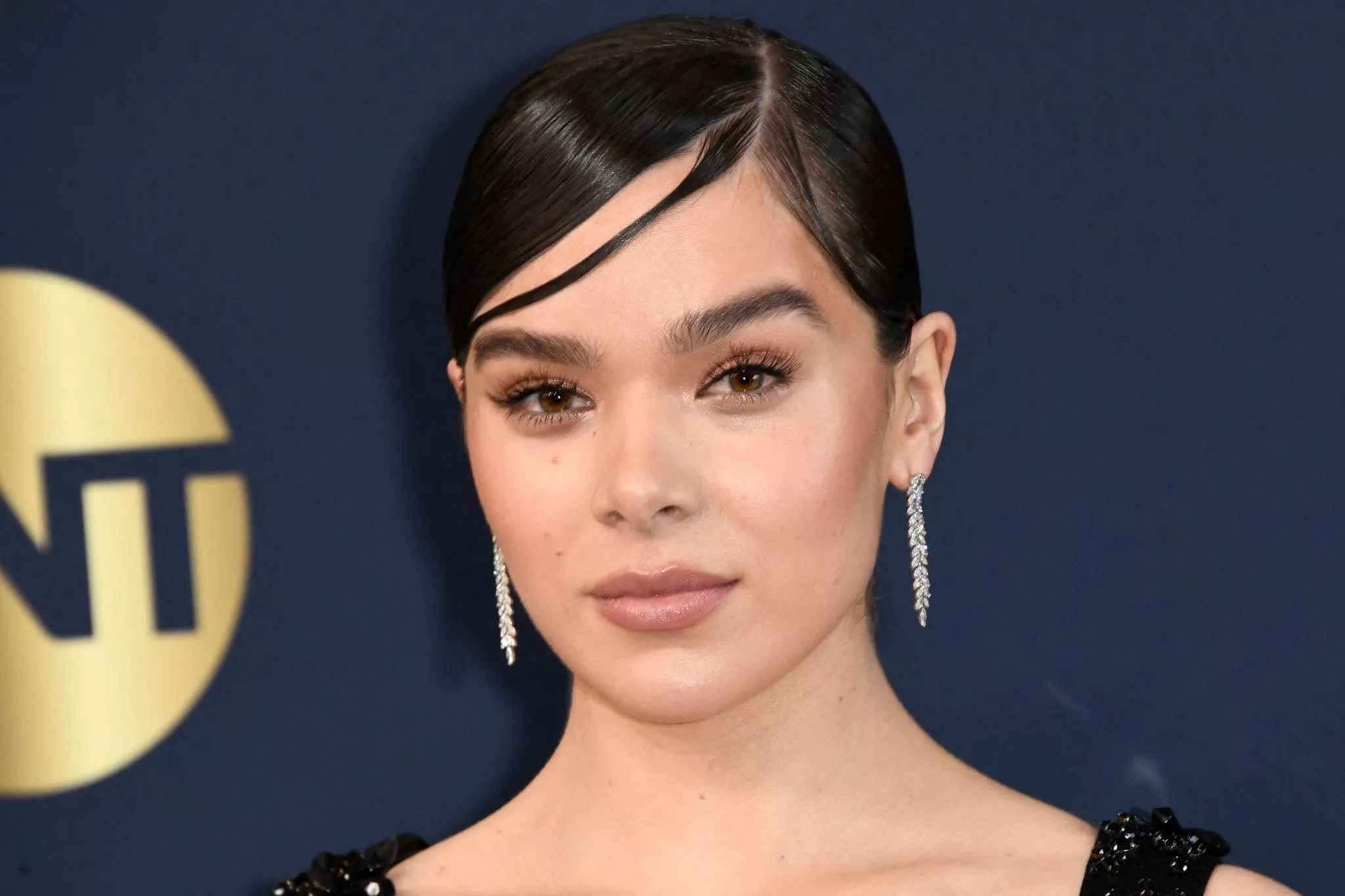 Drain me for Hailee Steinfeld?