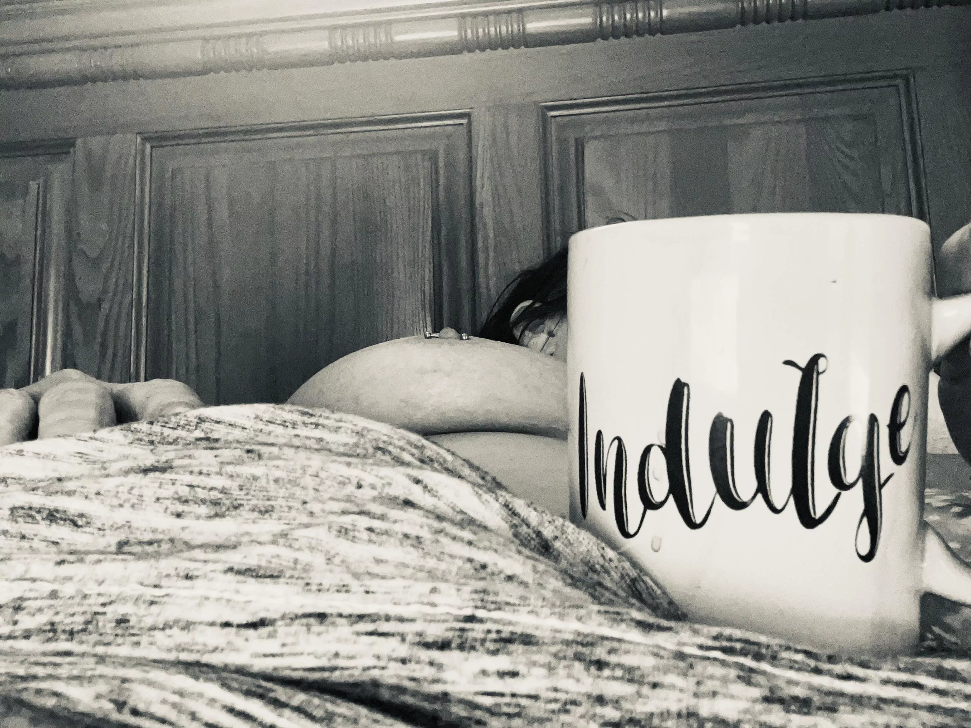 Easing into a satisfying Sunday 🥰☕️😘