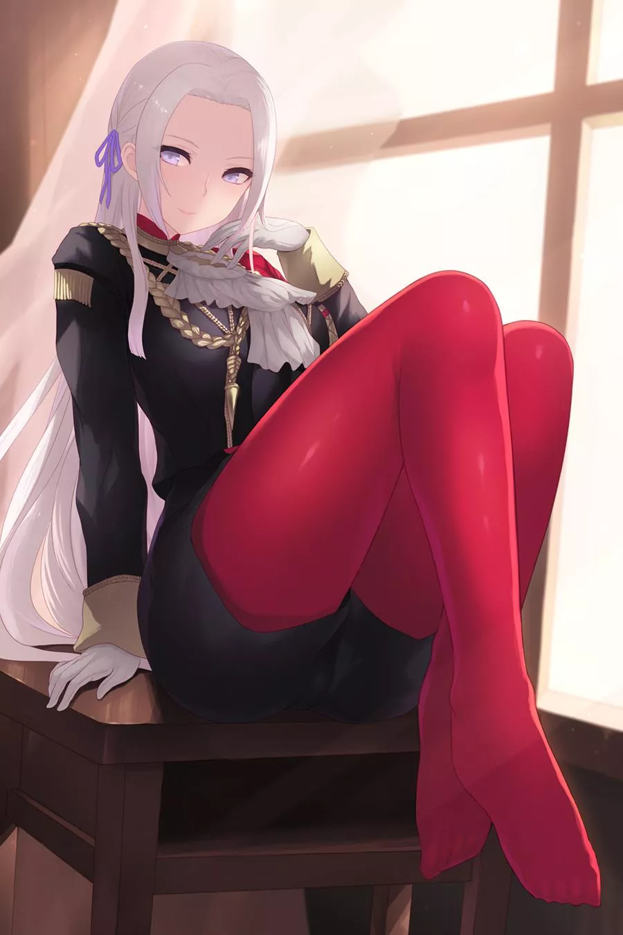 Edelgard's sweet, juicy thighs