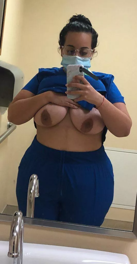 Egyptian BBW Nurse 💚 Happy Friday