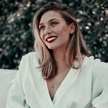 Elizabeth Olsen is just utterly utterly perfect