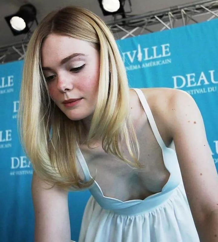 Elle Fanning