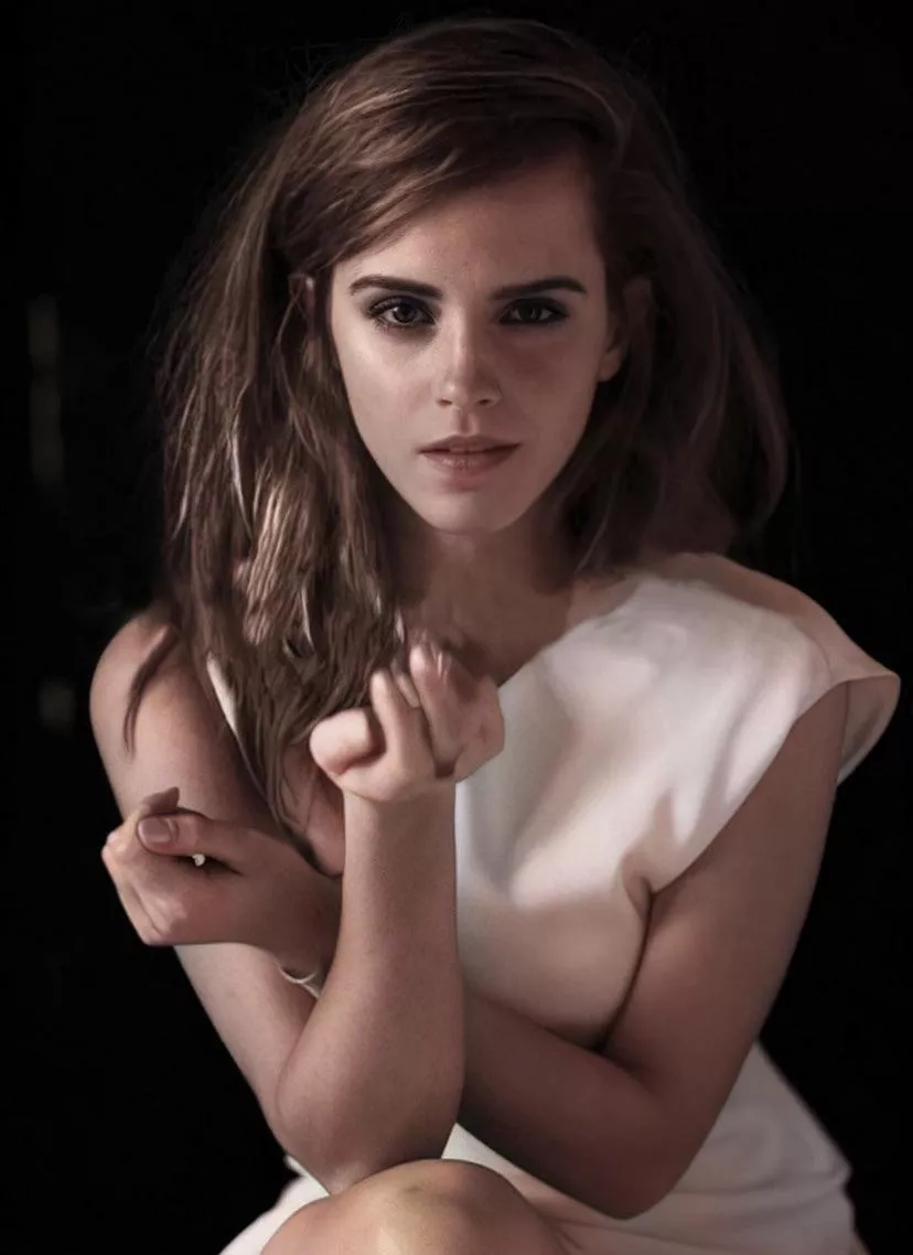 Emma Watson has me so horny right now! Can any buds please drain me to her?