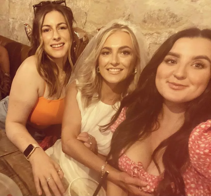 English bride and bridesmaids at hen party