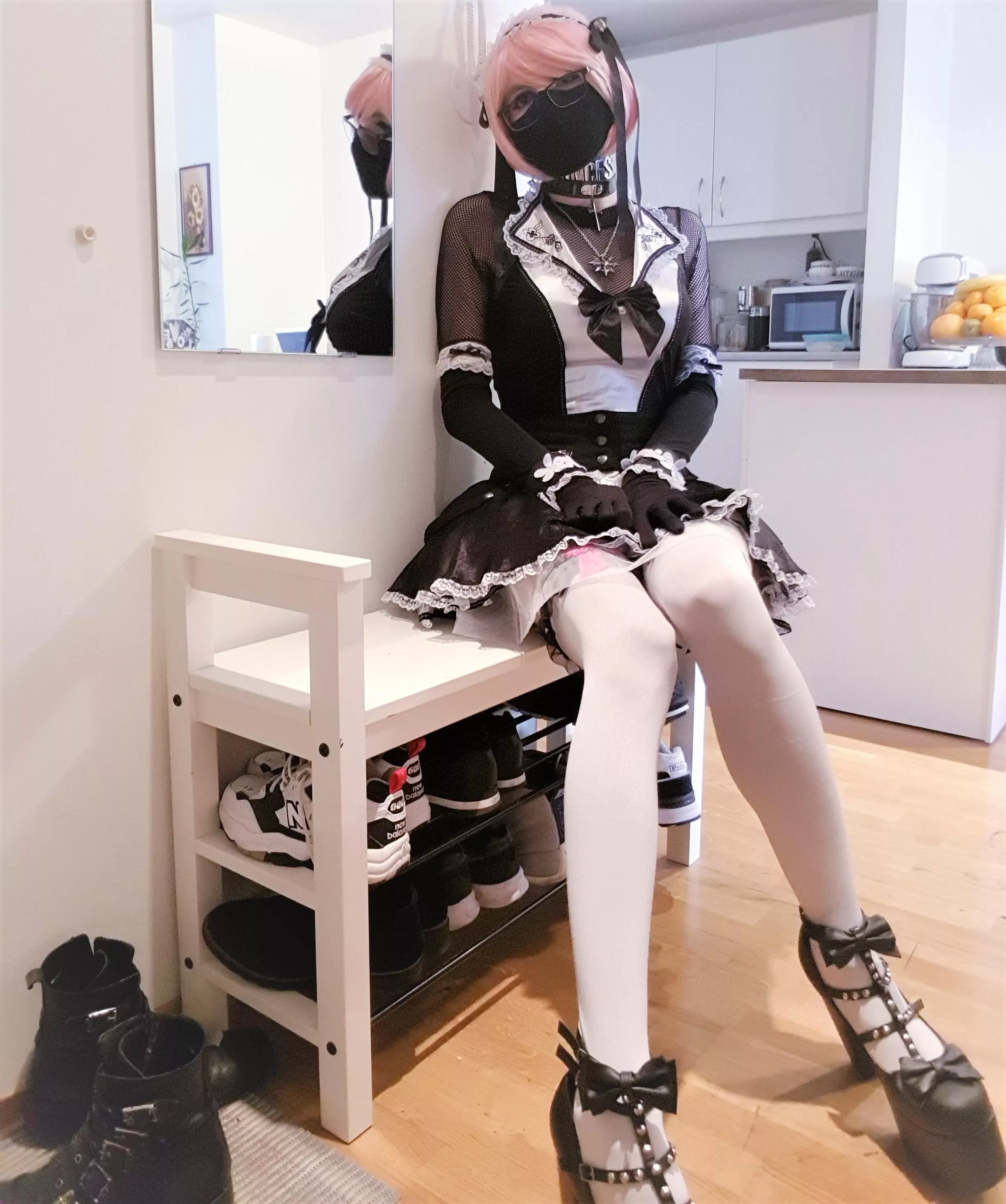 Every day is a good day to be a pretty maid :)