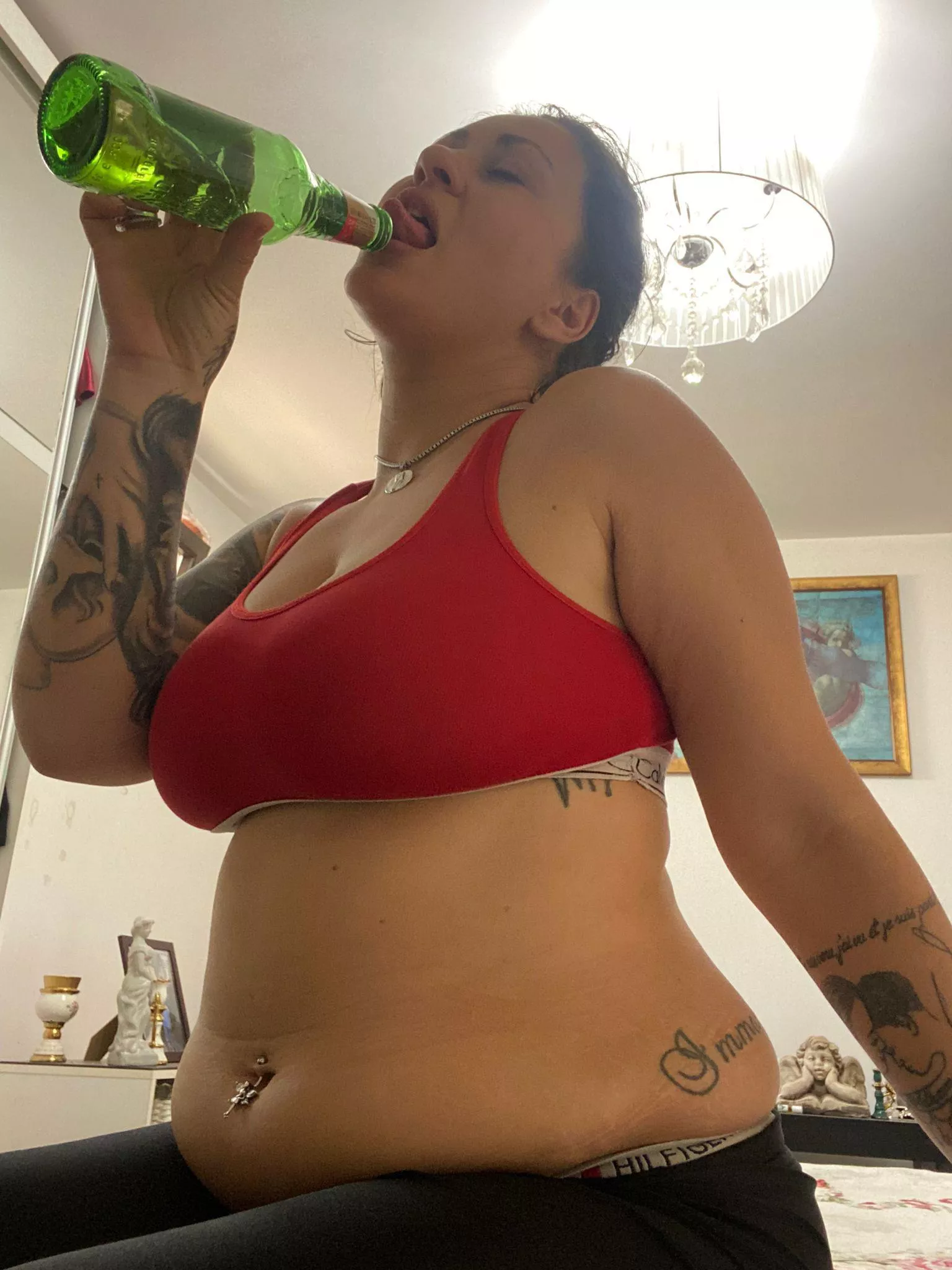 (F) Beer makes for fat bellies