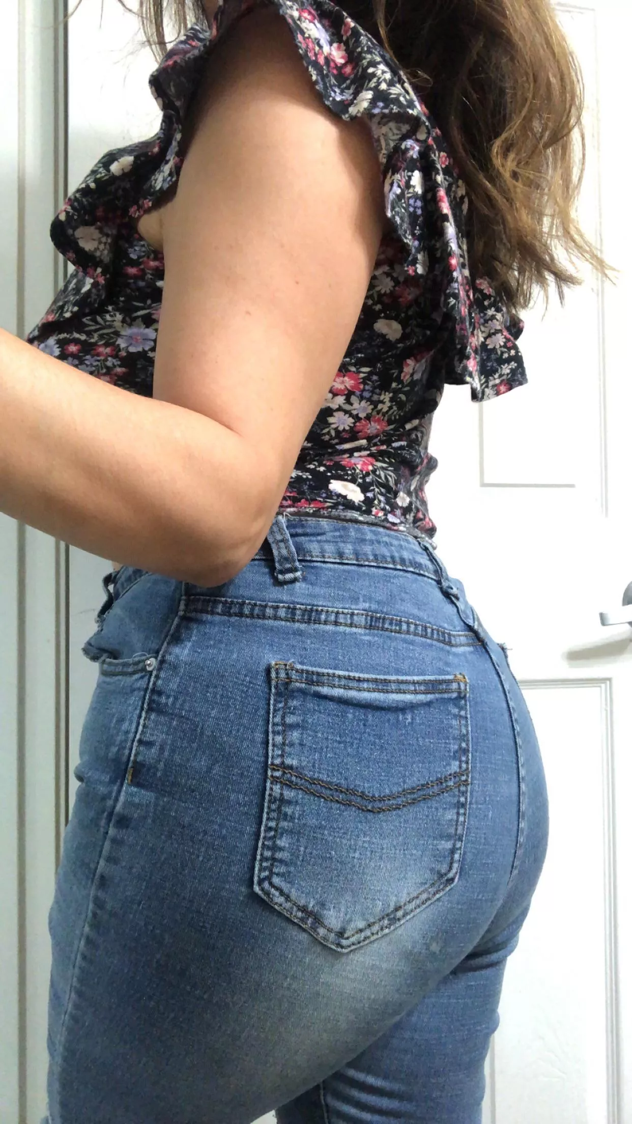 (F) favorite jeans