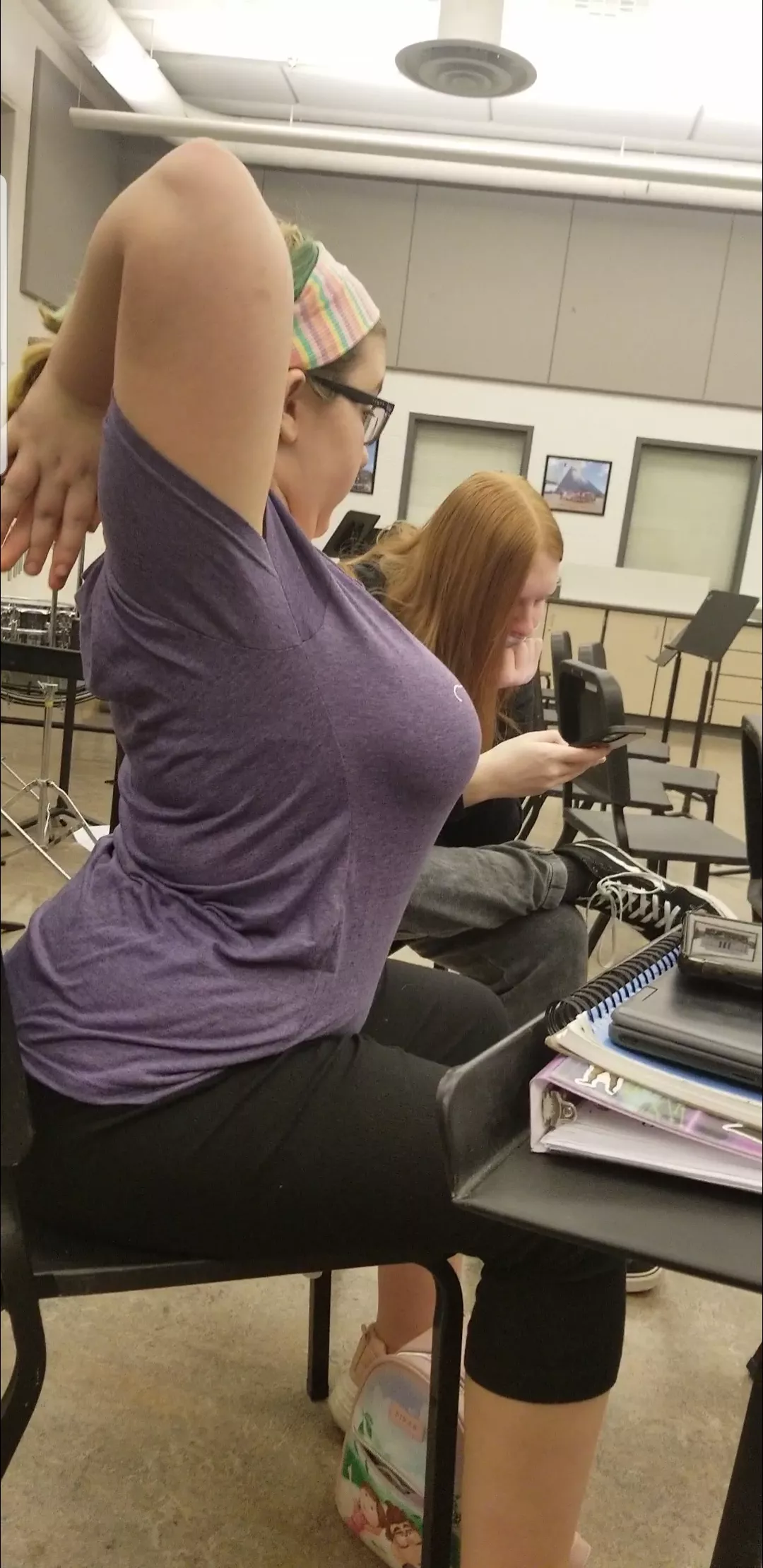 [f] made my friend so much thiccer than she is!