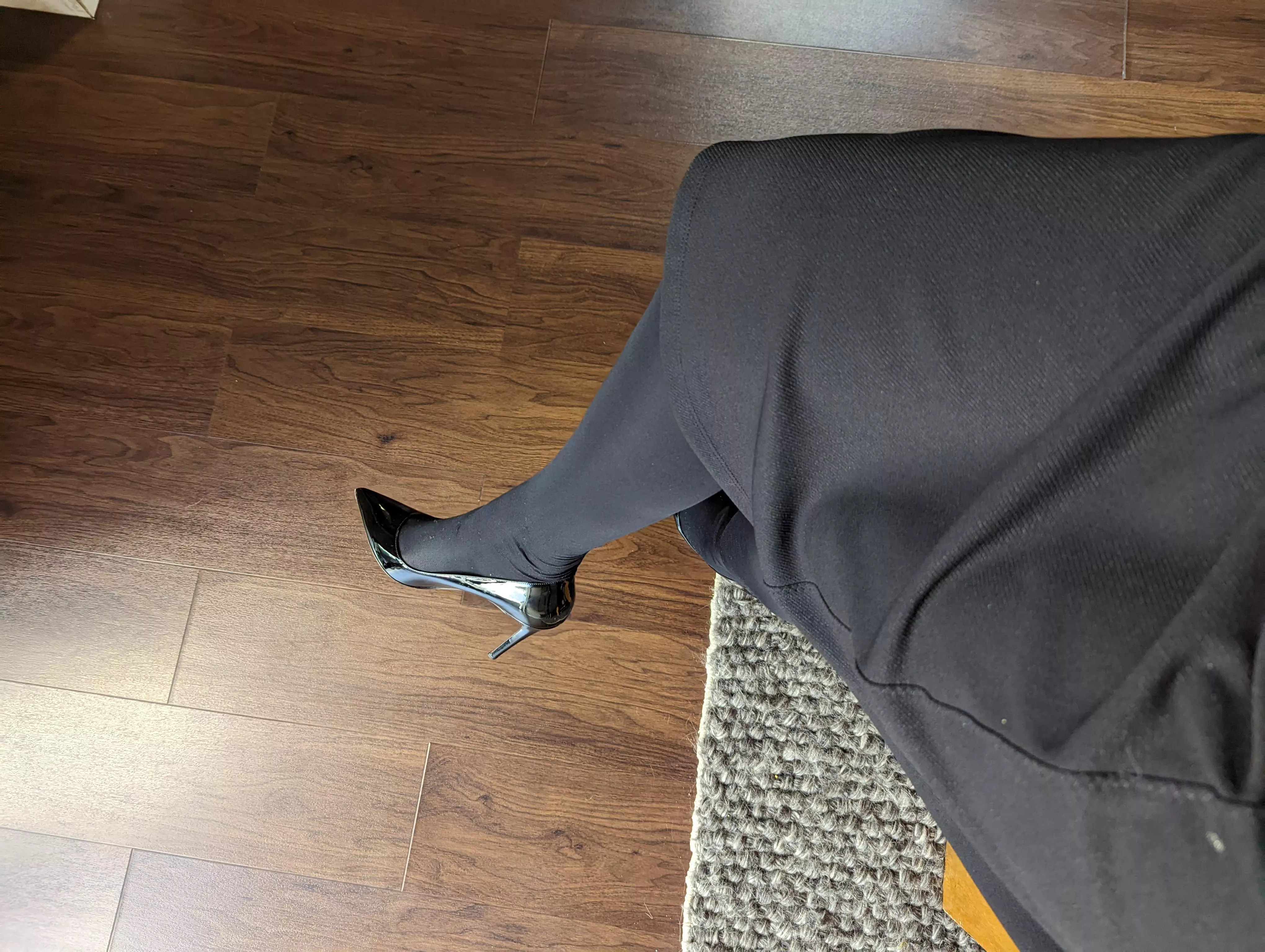 fantastic feet worship session yesterday. Are Louboutin your kryptonite?