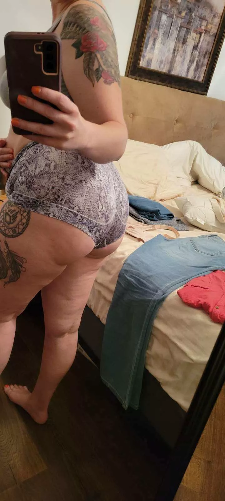 Feeling good about my butt today!