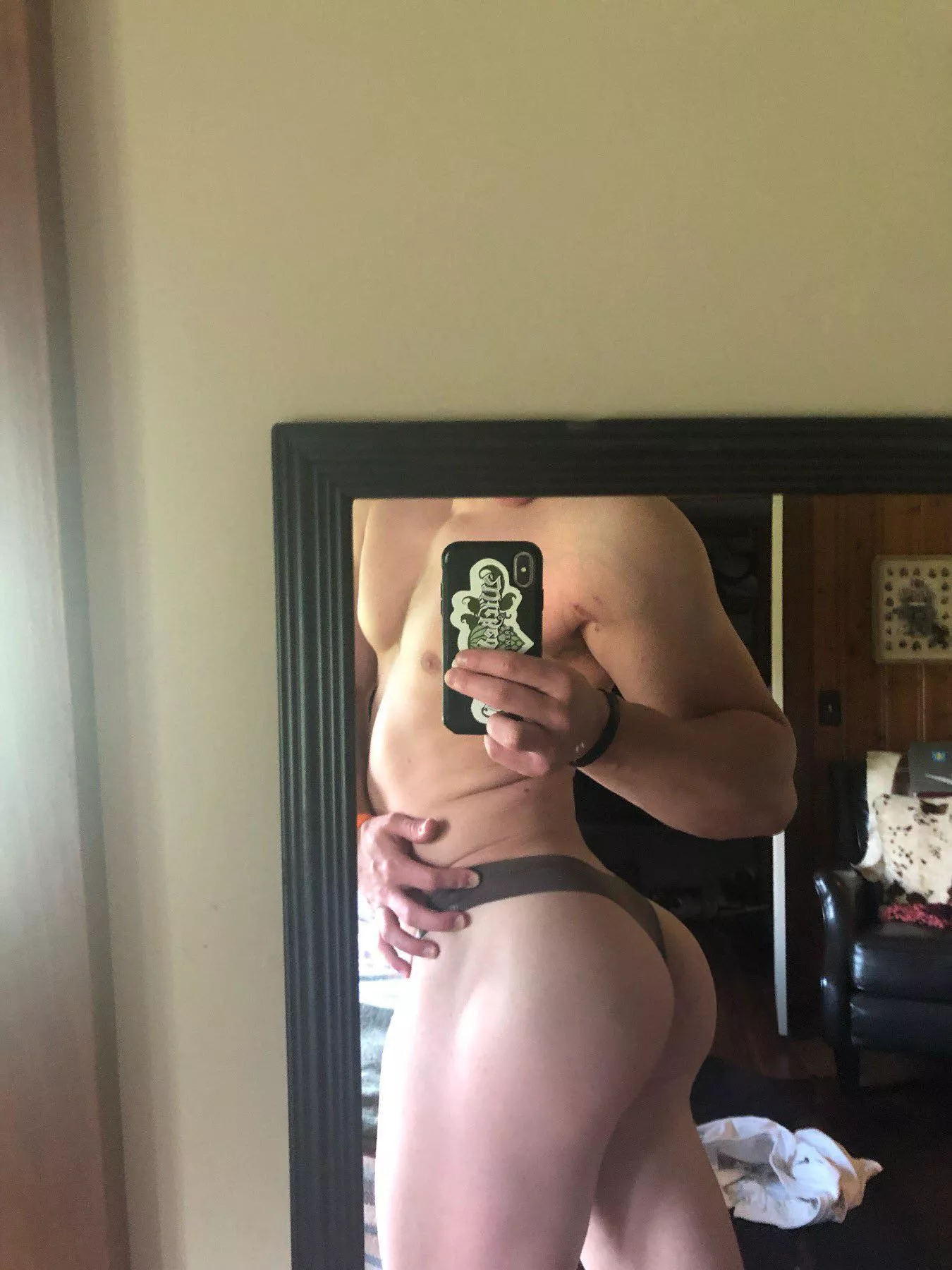 Feeling thick and juicy 🍑