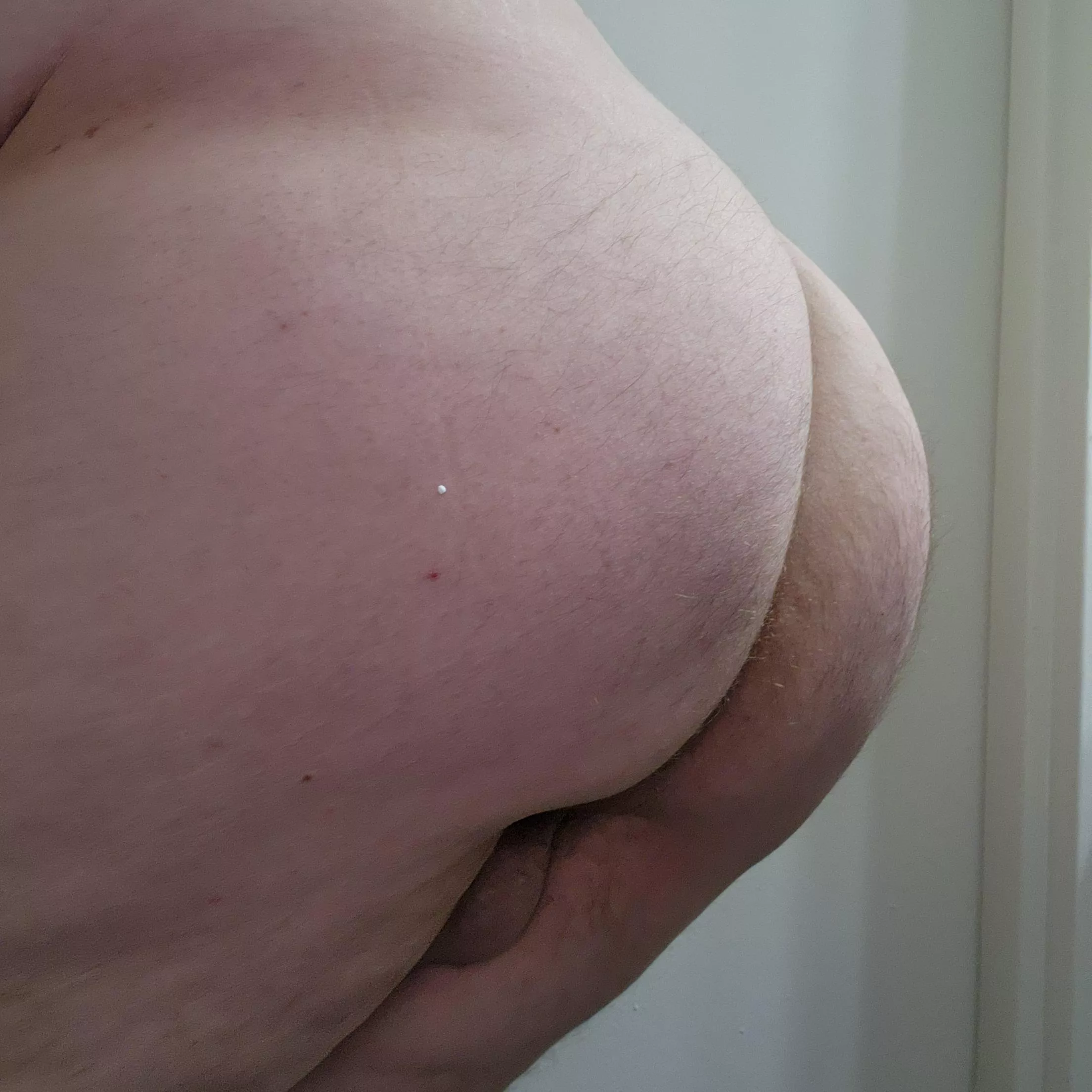 feels hard to get a flattering ass shot 😅