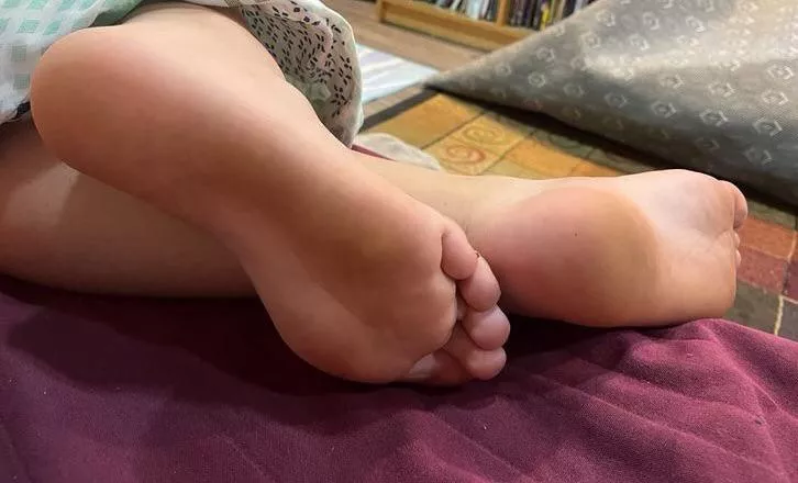 Feet