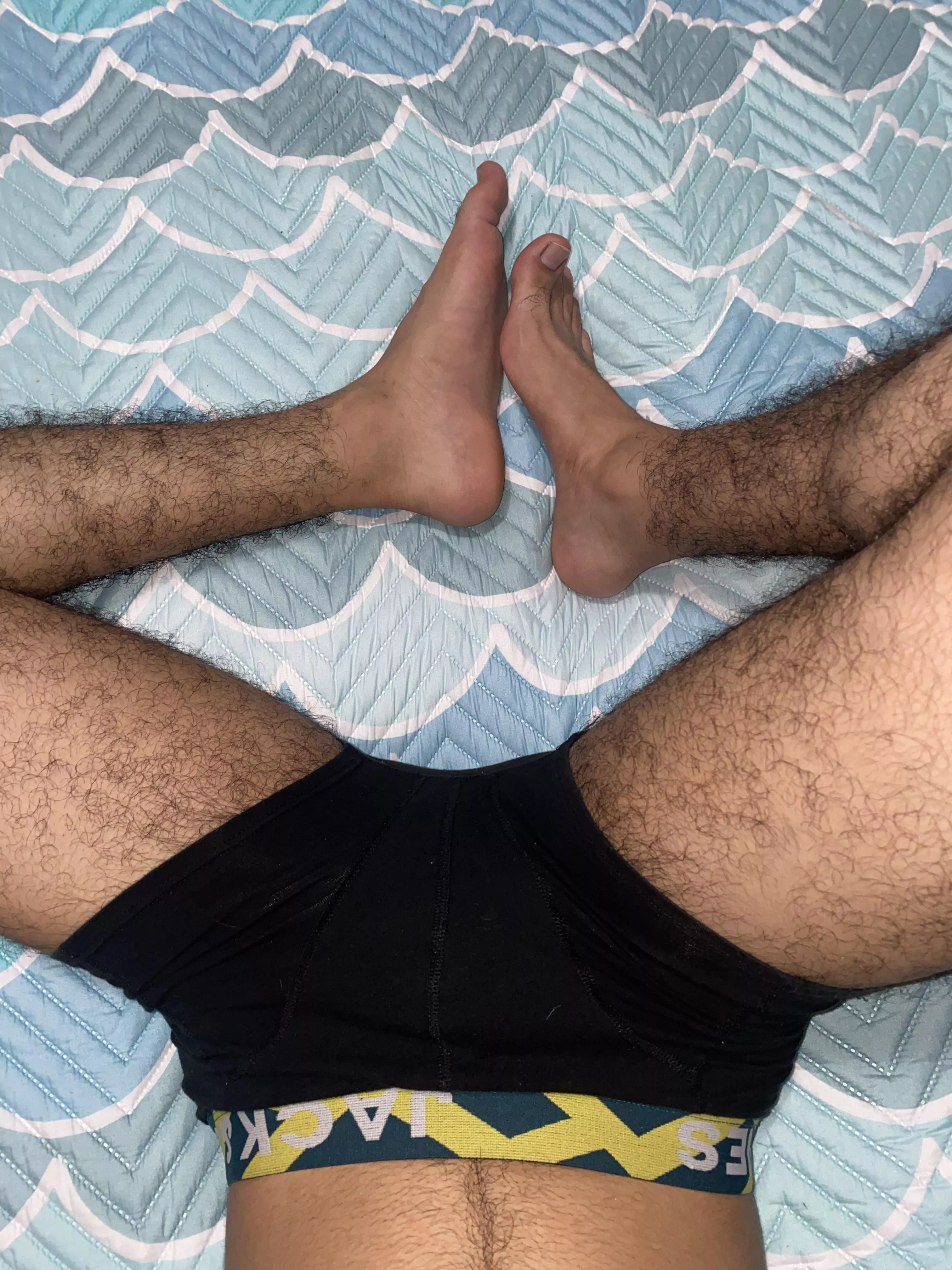 feet and hairy legs