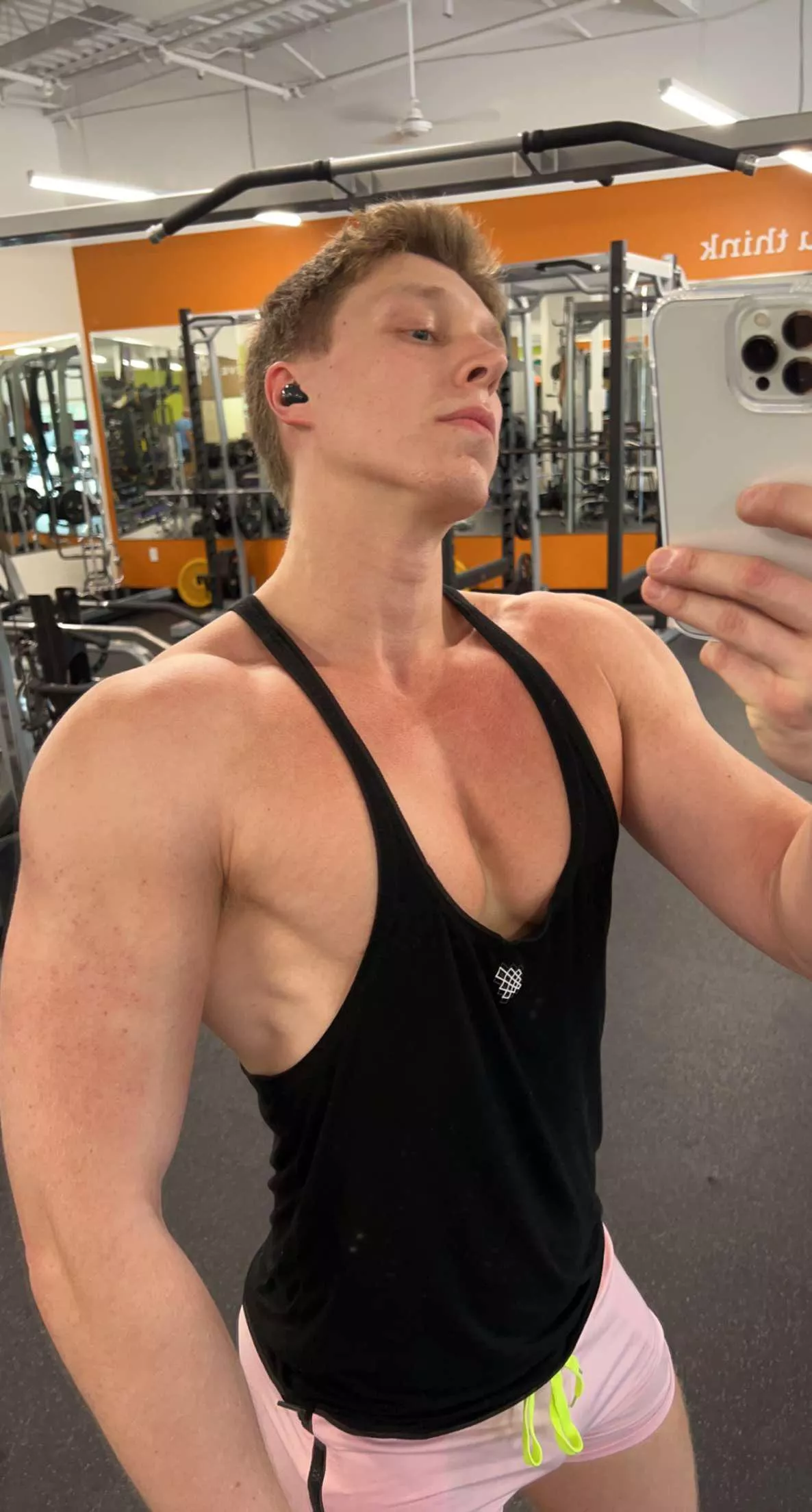 Felt big at the gym today