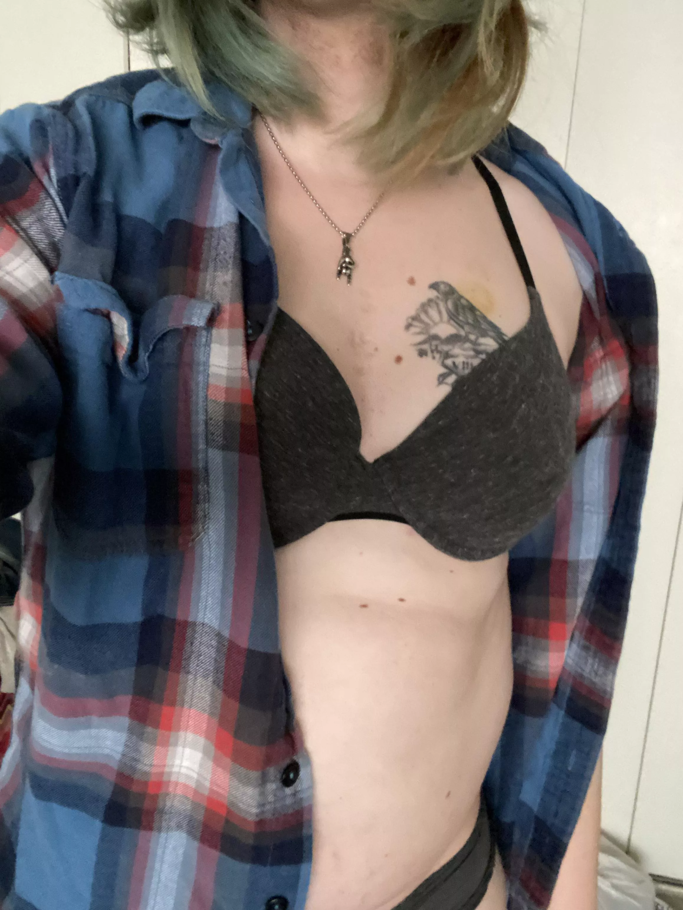 [F]elt really sexy in my grunge vibe today