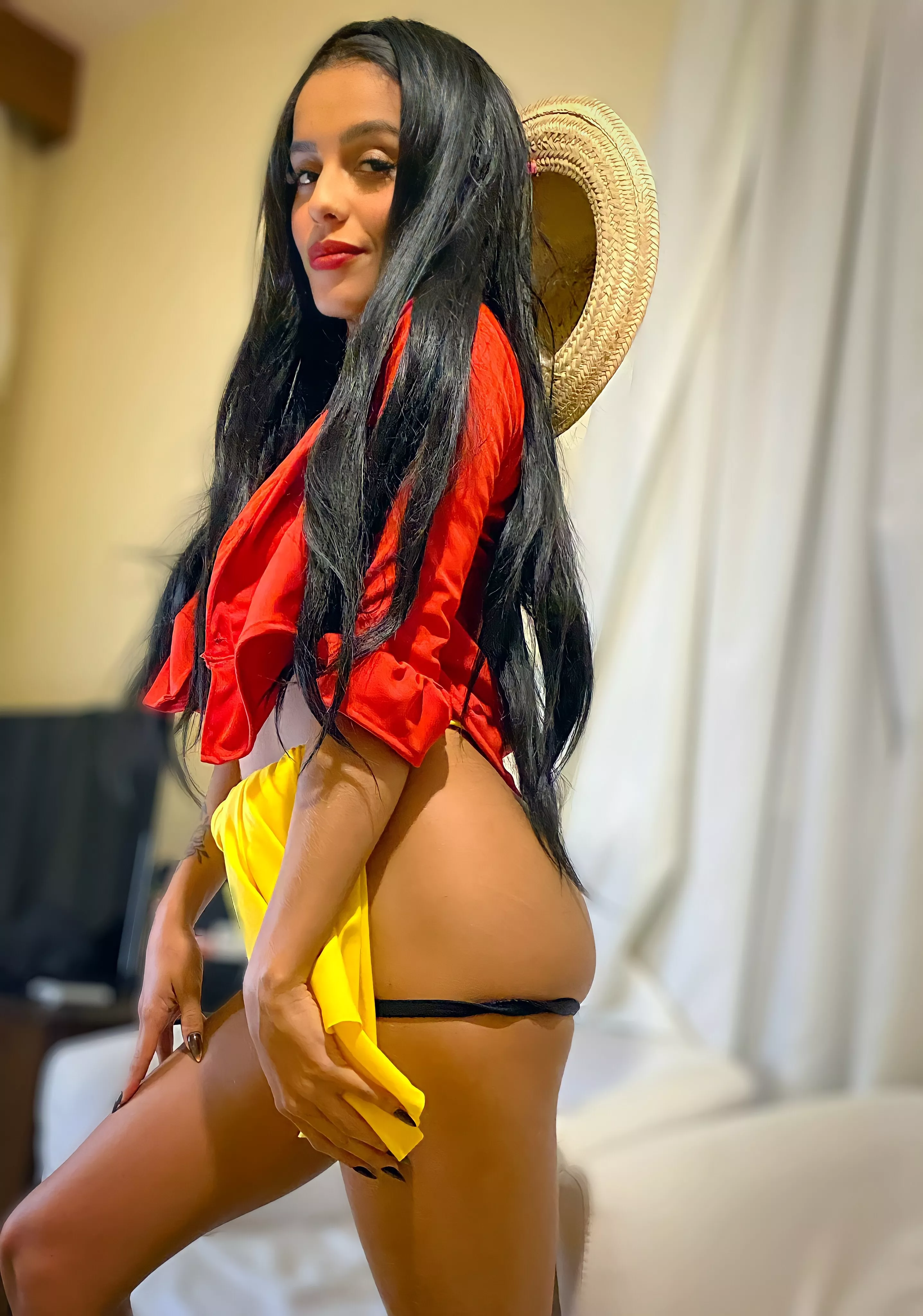 Female Luffy (Weedxfairy) [One Piece]