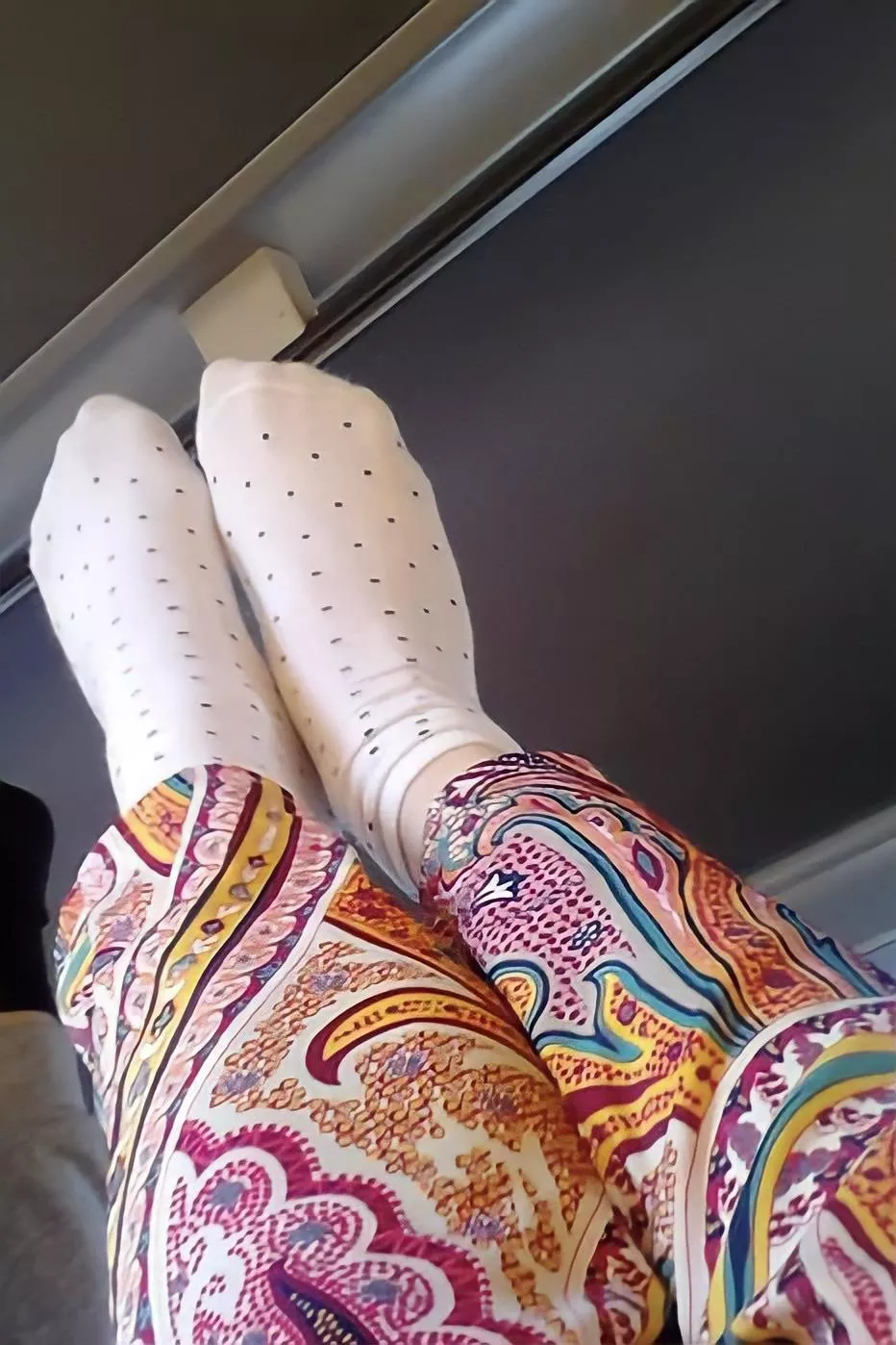 [female] snap socks😋