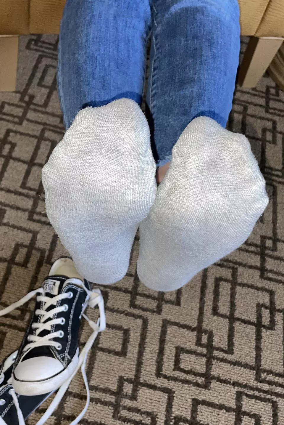 [Female] Sweaty soles! Wanna feel?