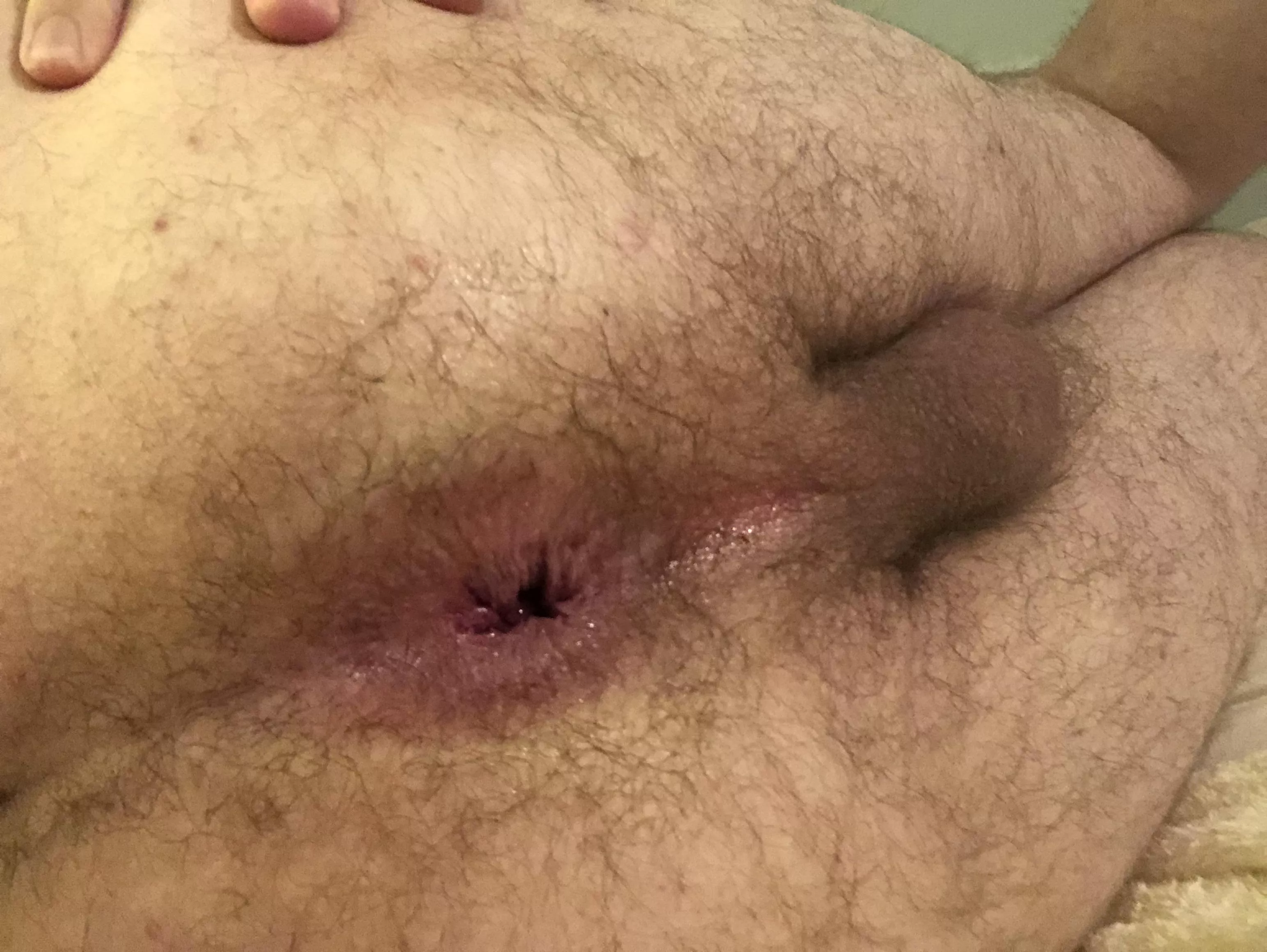 Fill up my hairy hole!