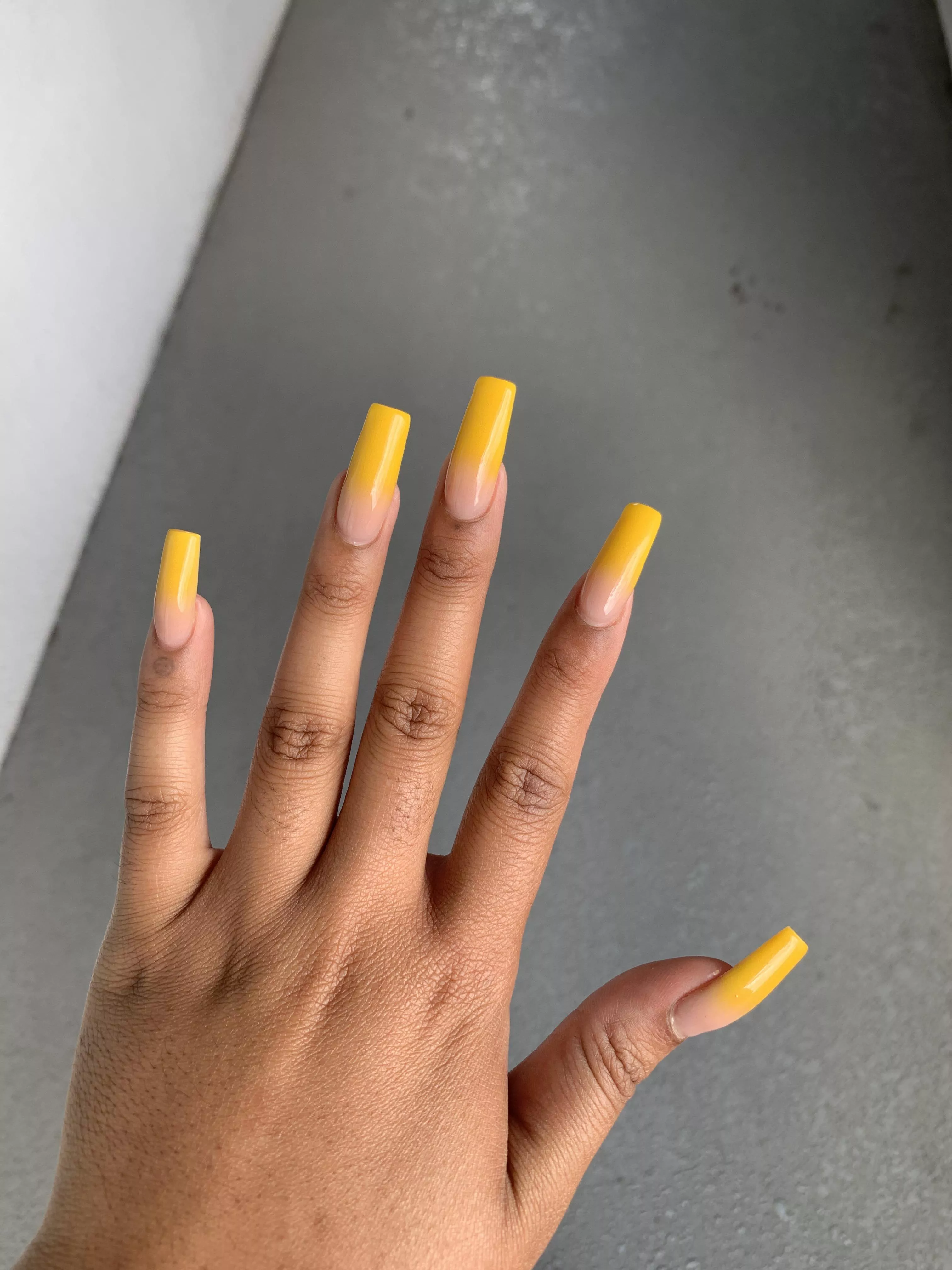 finally got a new set!! who ever recommended sunflower yellow - u were correct 🥰