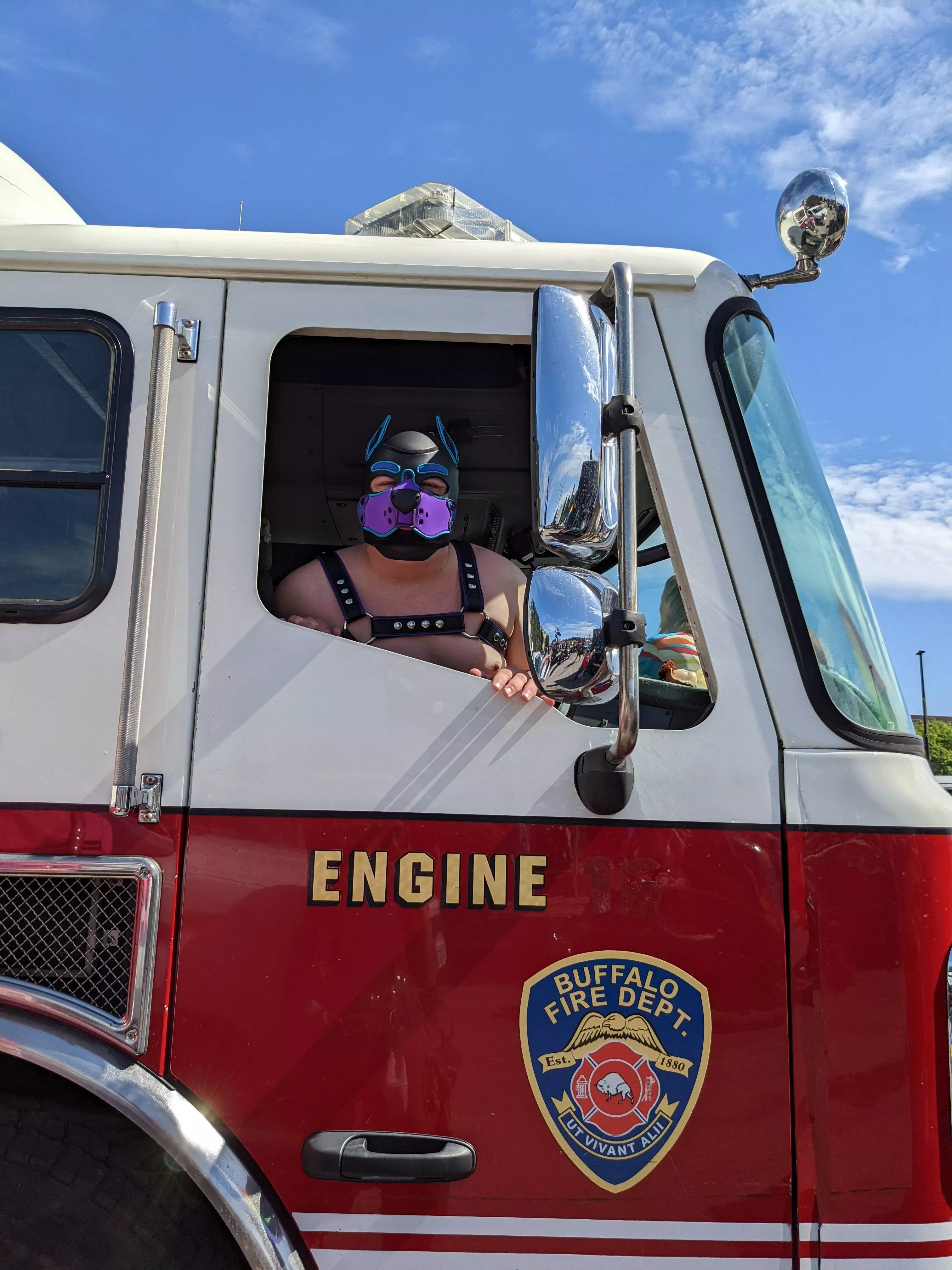 Finally got to take a pic in a firetruck. I'm one happy pup