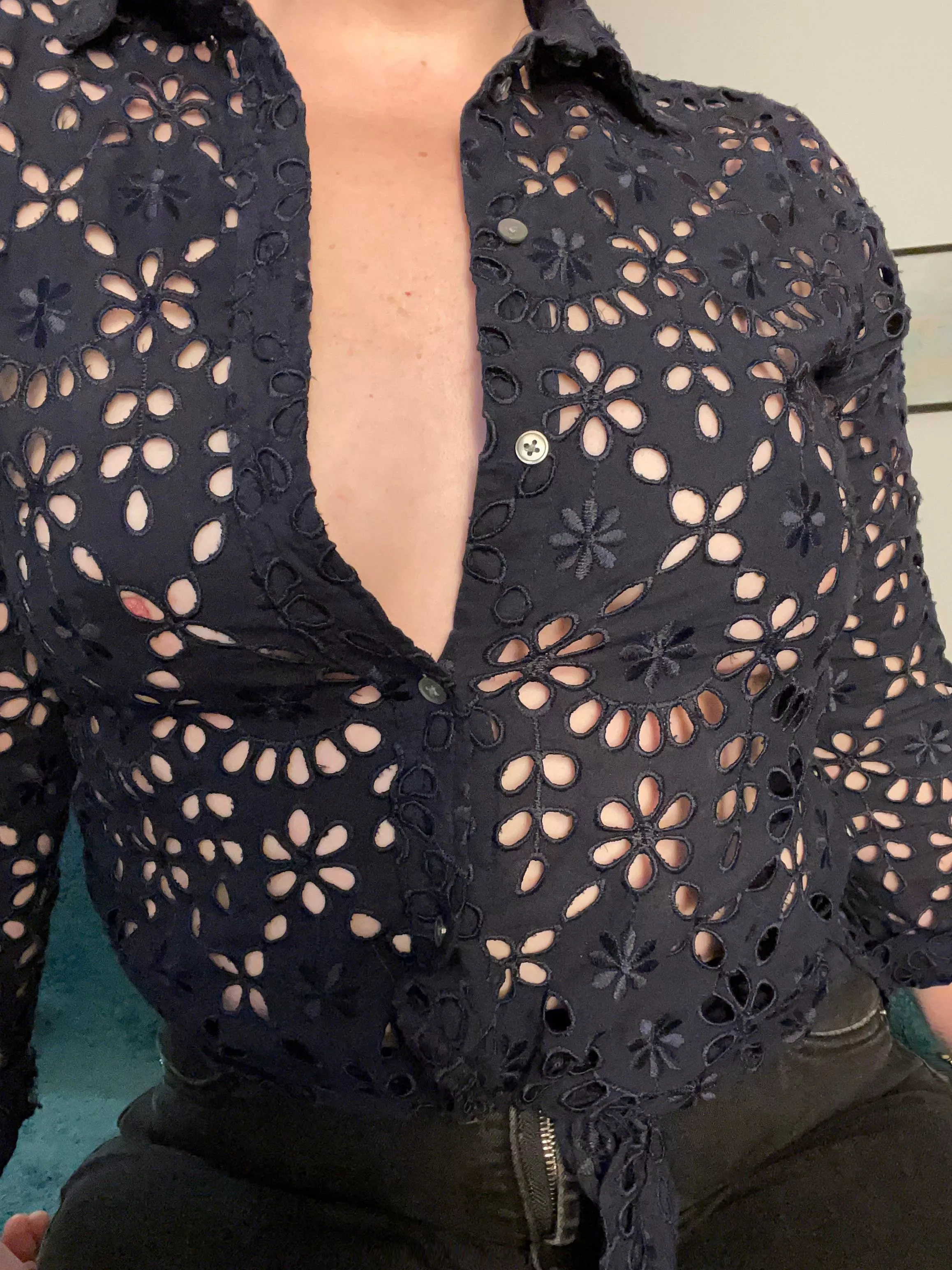 (F)inally hot enough for summer lace