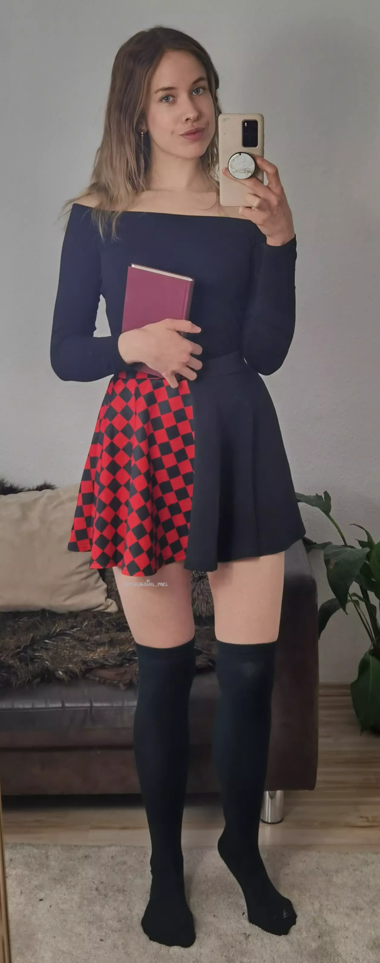 First post here, hope you like me and my skirt â¤ï¸