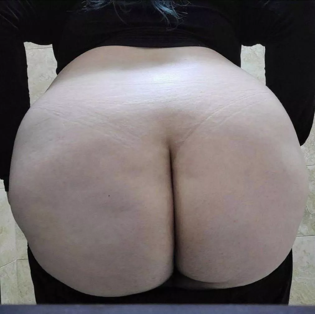 First post on BigAsses