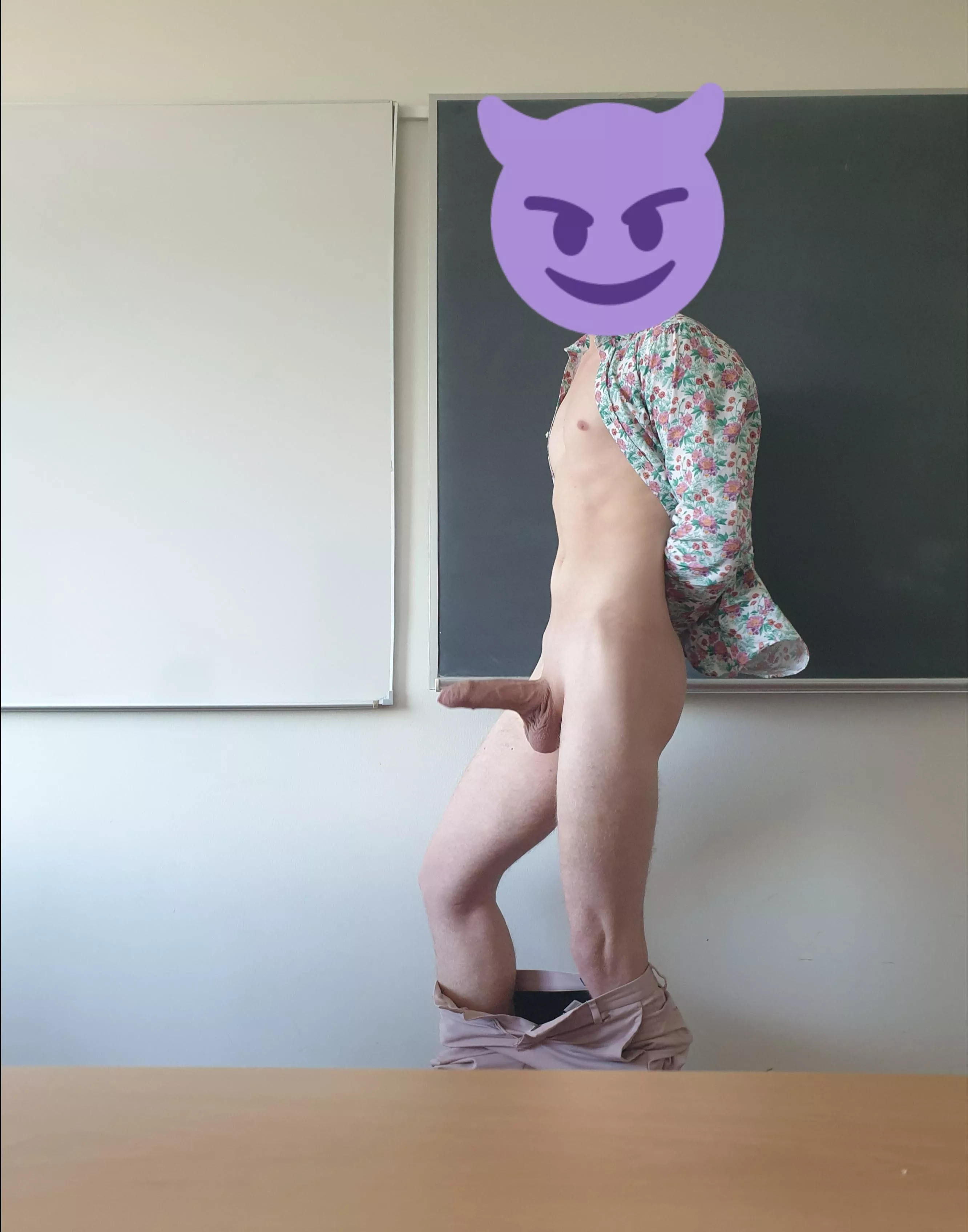 First time being nude at school, took some video too might share 🙈😝