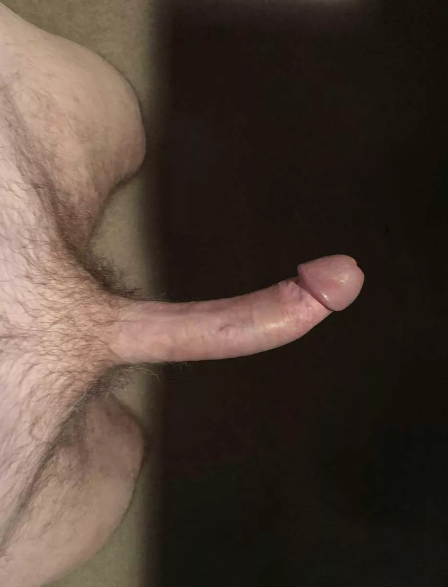 First time here. DM open.