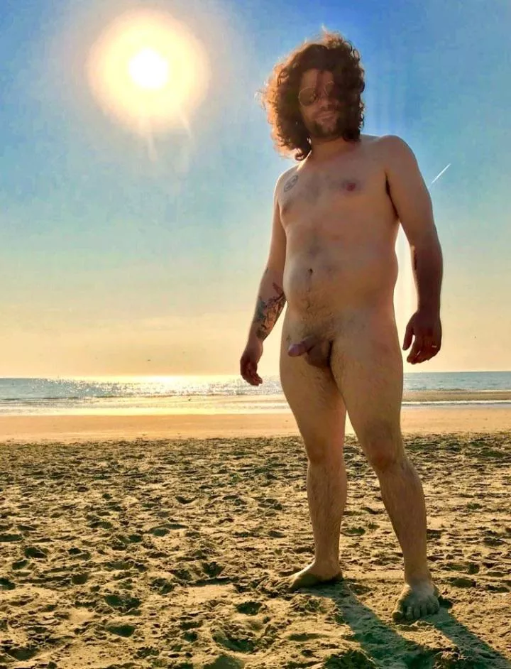 first time nude on a beach in Holland! m29