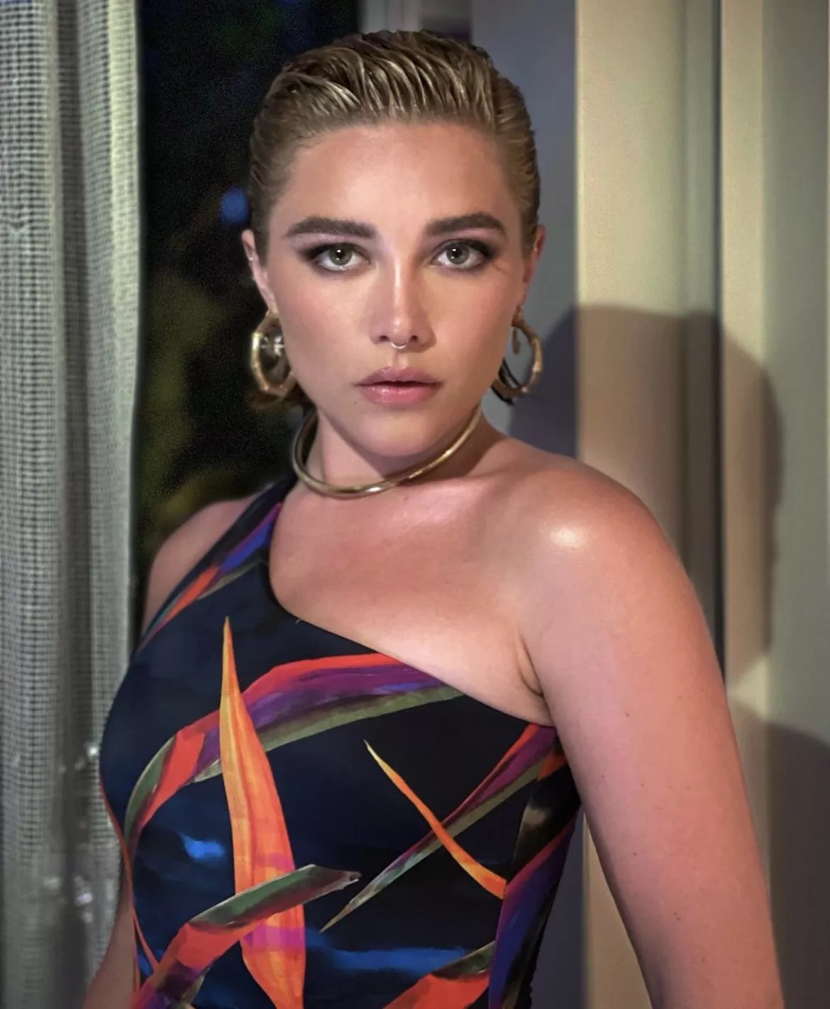 Florence Pugh seems like she would love to watch a couple of bros jerk off together for her