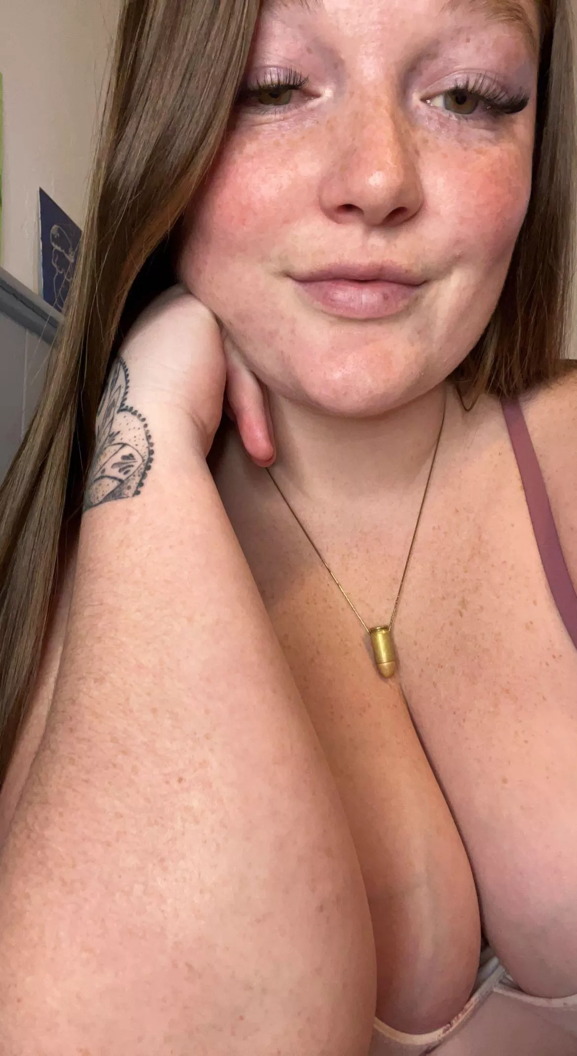 Freckled cleavage ðŸ¤—