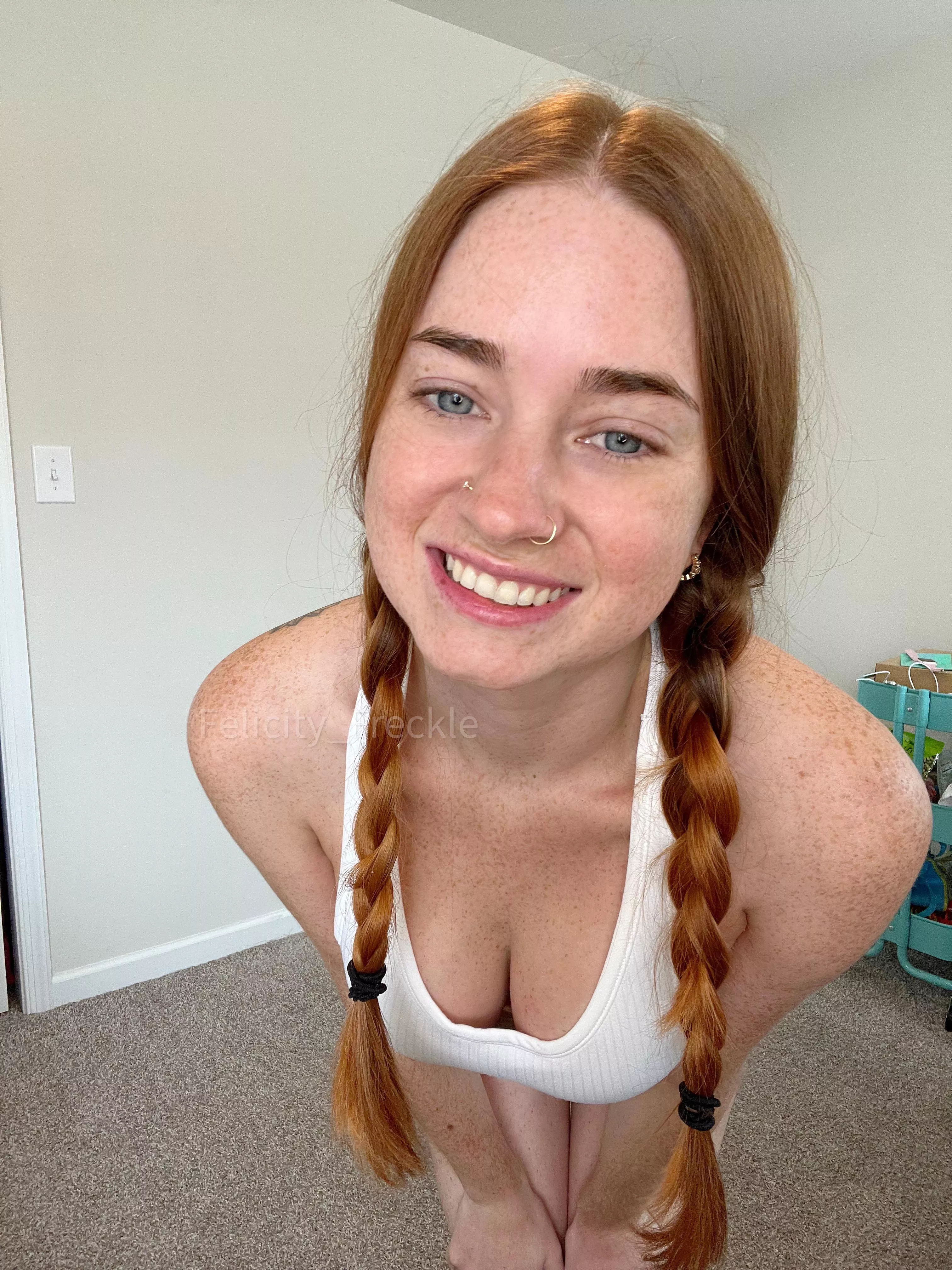 Freckled downblouse ;)