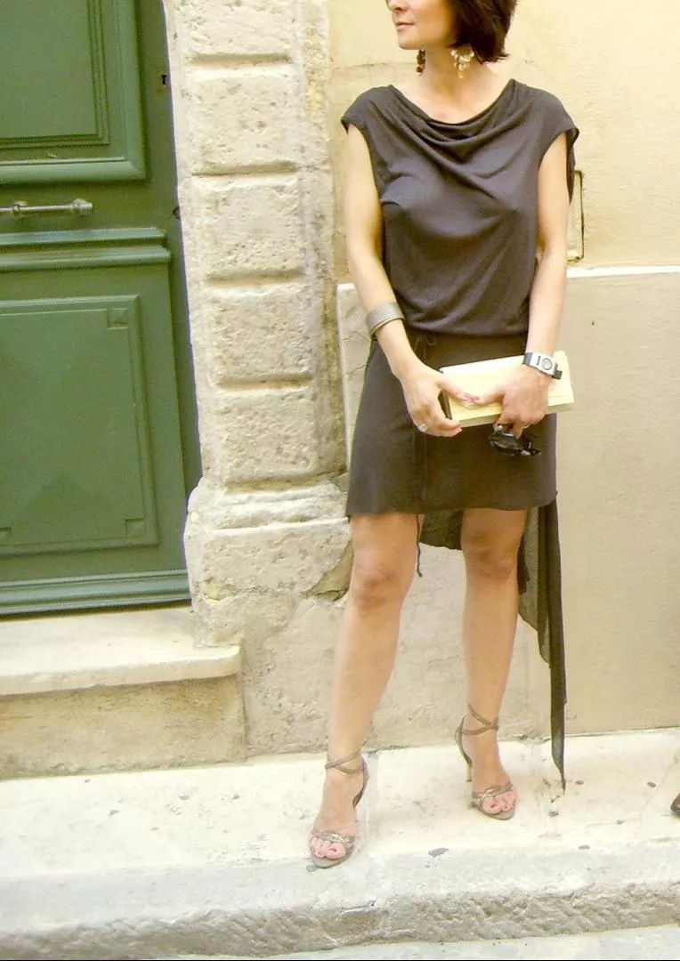 French Mom (50) braless in a sexy dress & heels @ a wedding