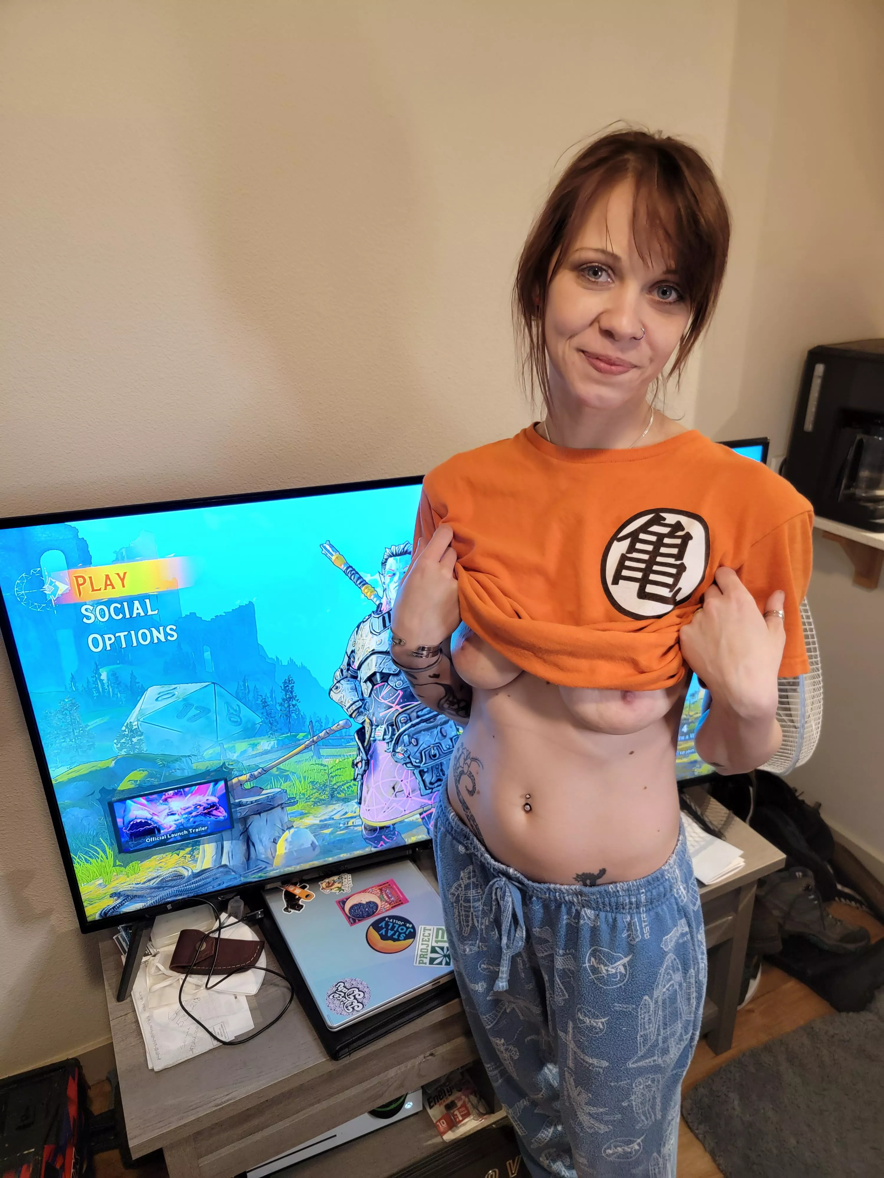 Gamer slut rh..