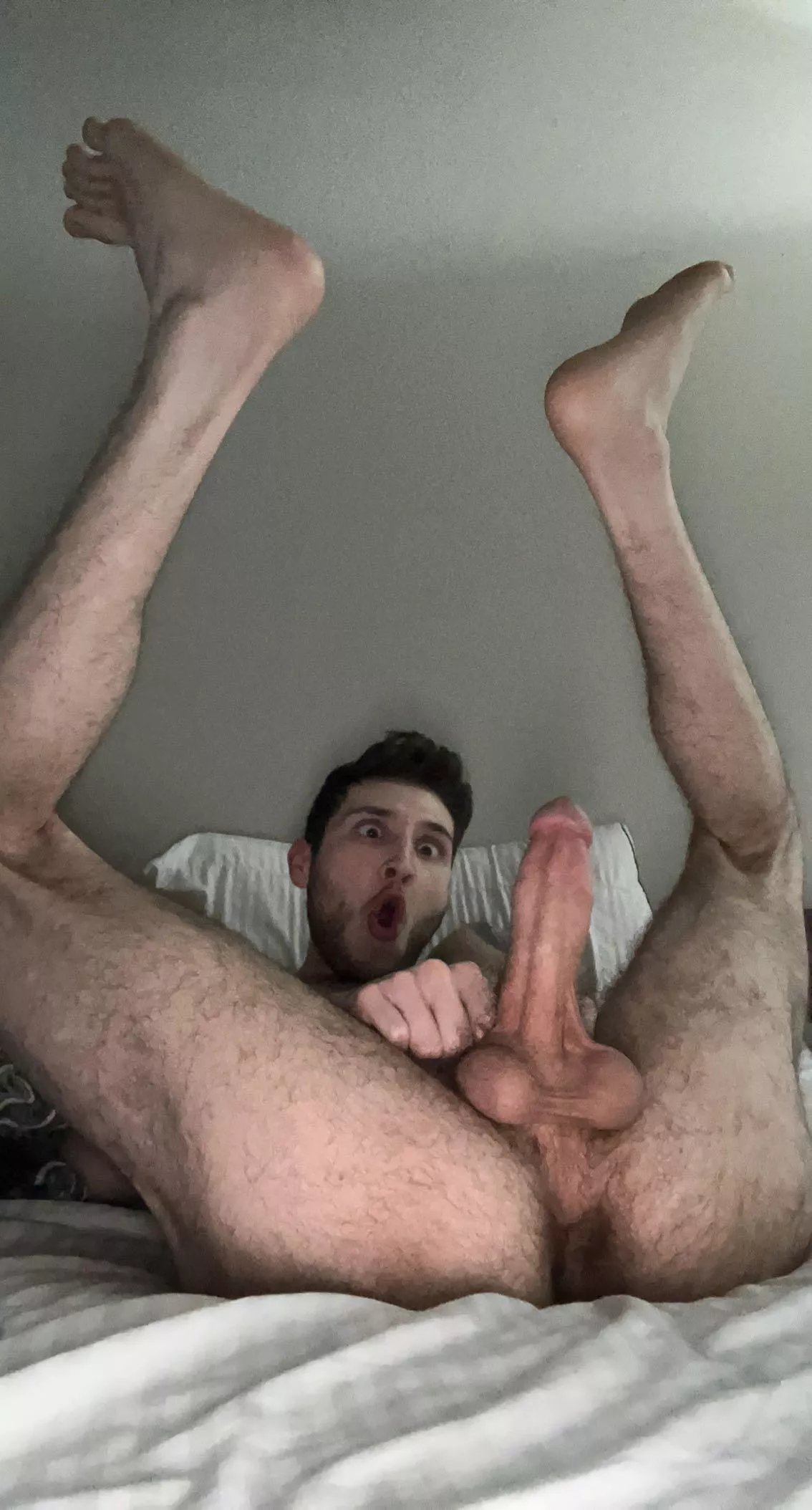 Gay! Whoâ€™s a proud chronic masturbator? Letâ€™s trade cock n face pics! Please add me GOONERS! Letâ€™s show our proud goon faces while we pose with our cocks! Snapchat: Bateworld69