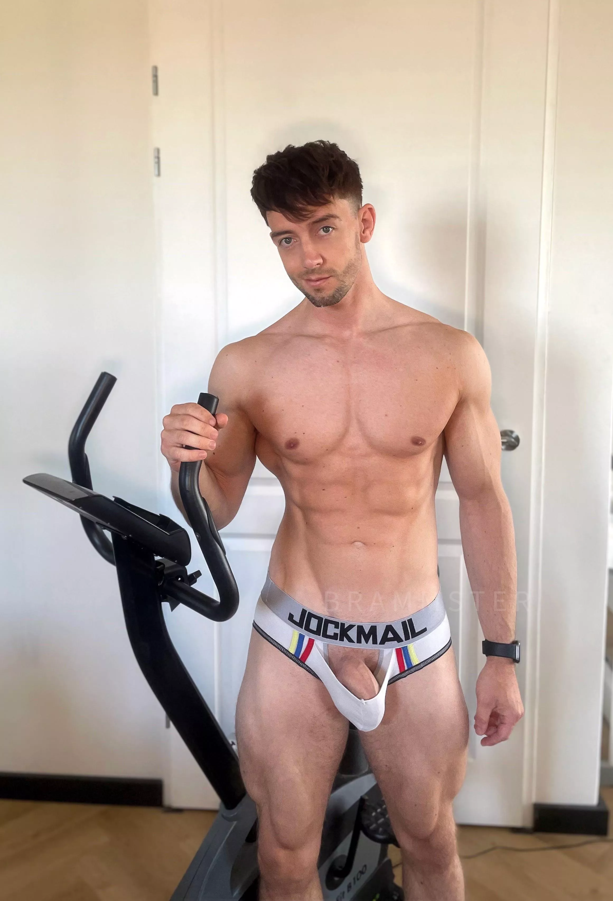 GaymerJock just got Sweatyâ€¦