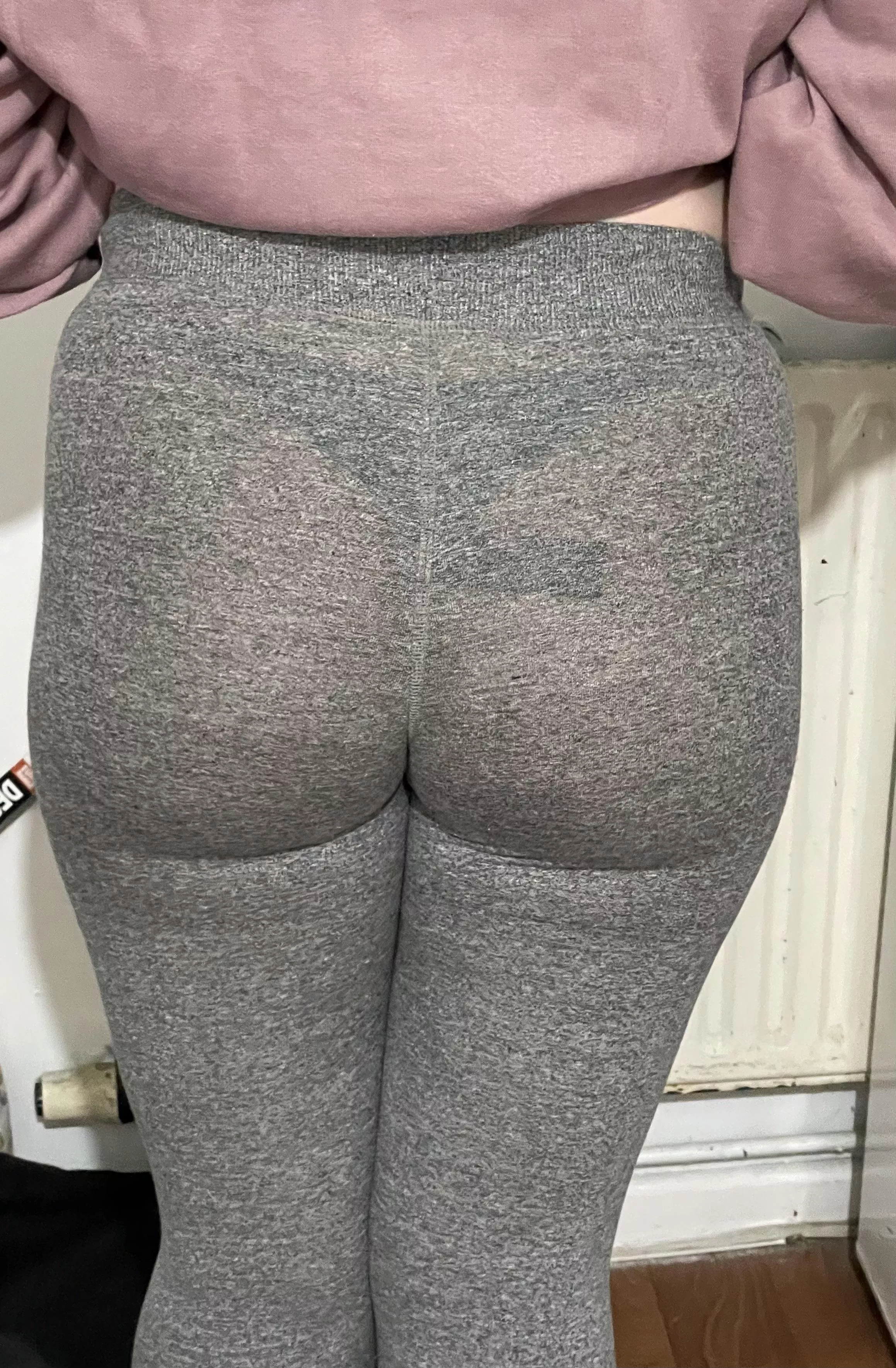 Gf got the sheer leggings on