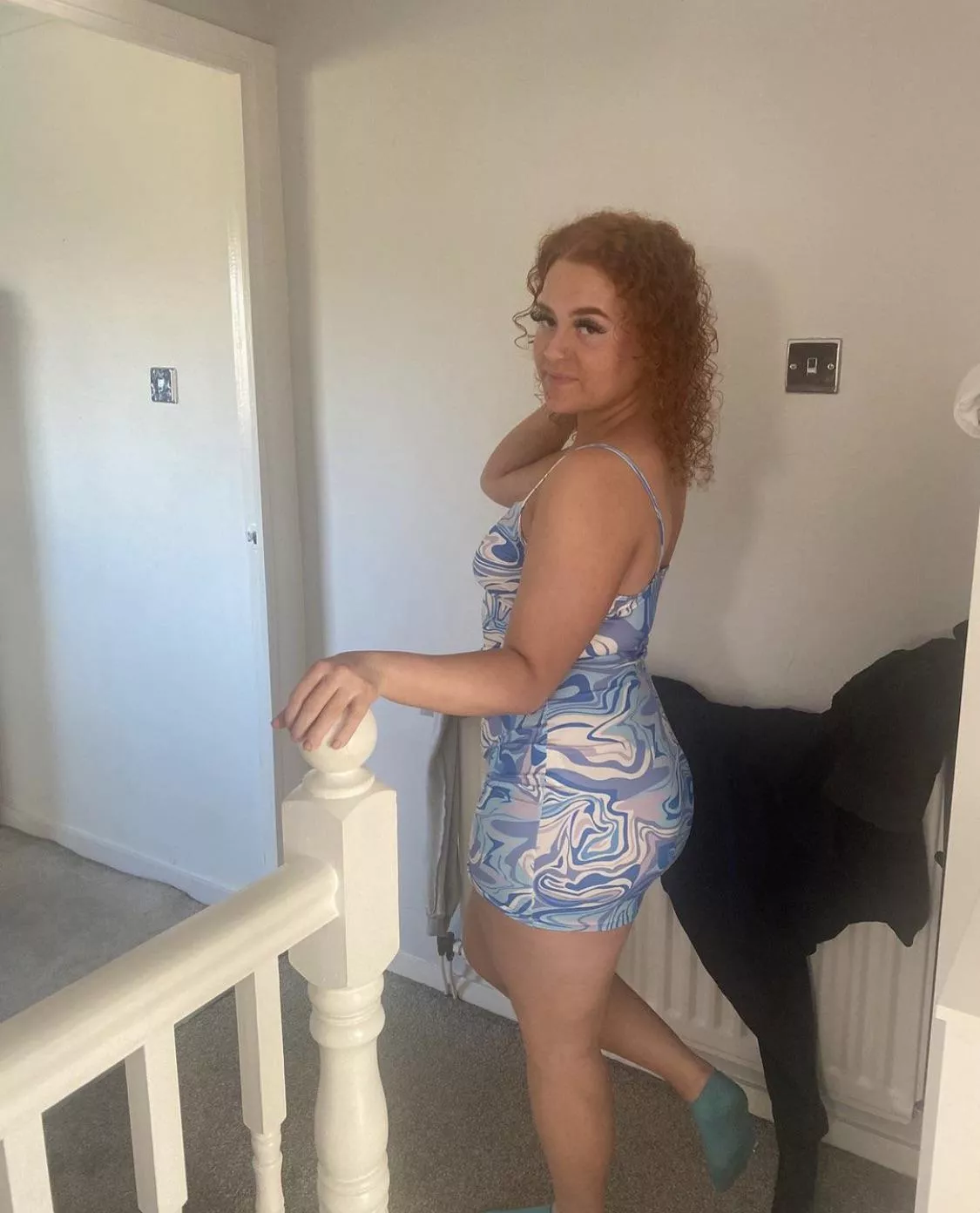 Ginger Chav with a phat arse 🍑