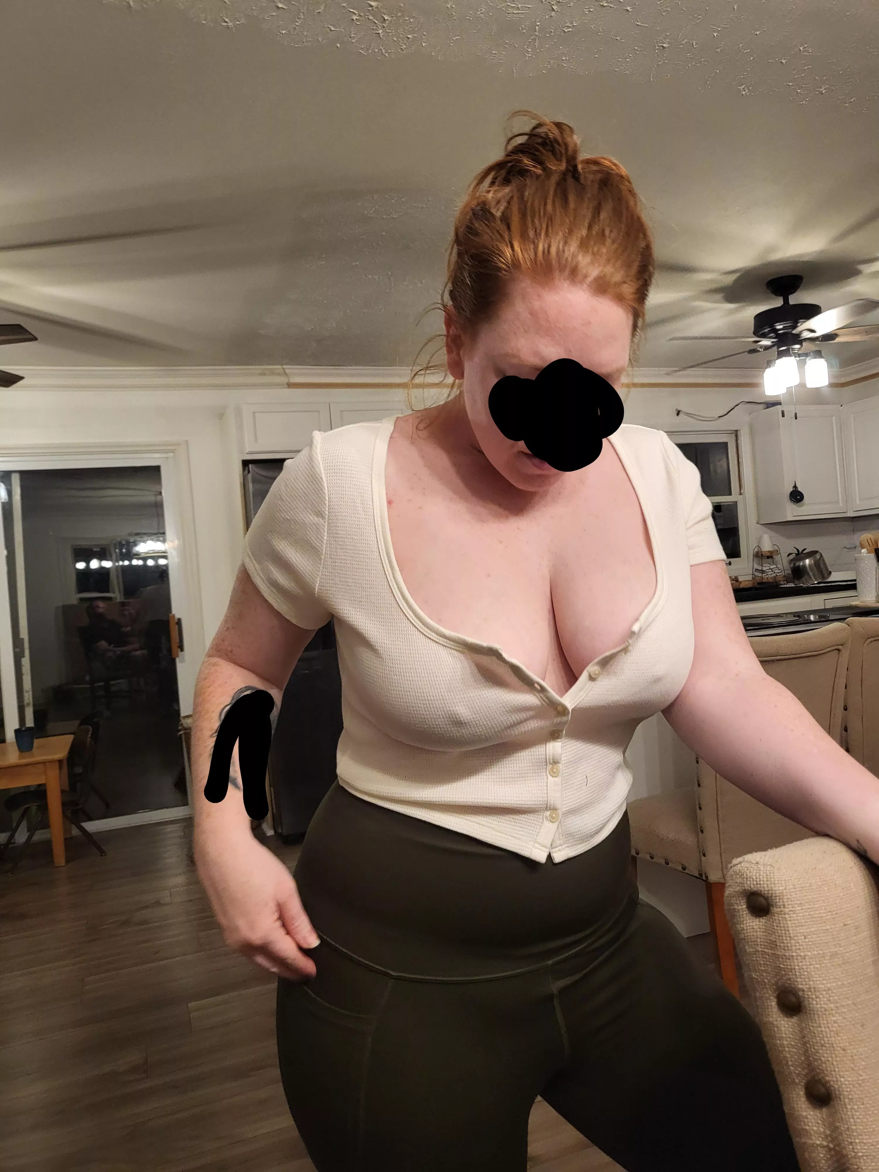 Ginger pokies make this kitchen complete