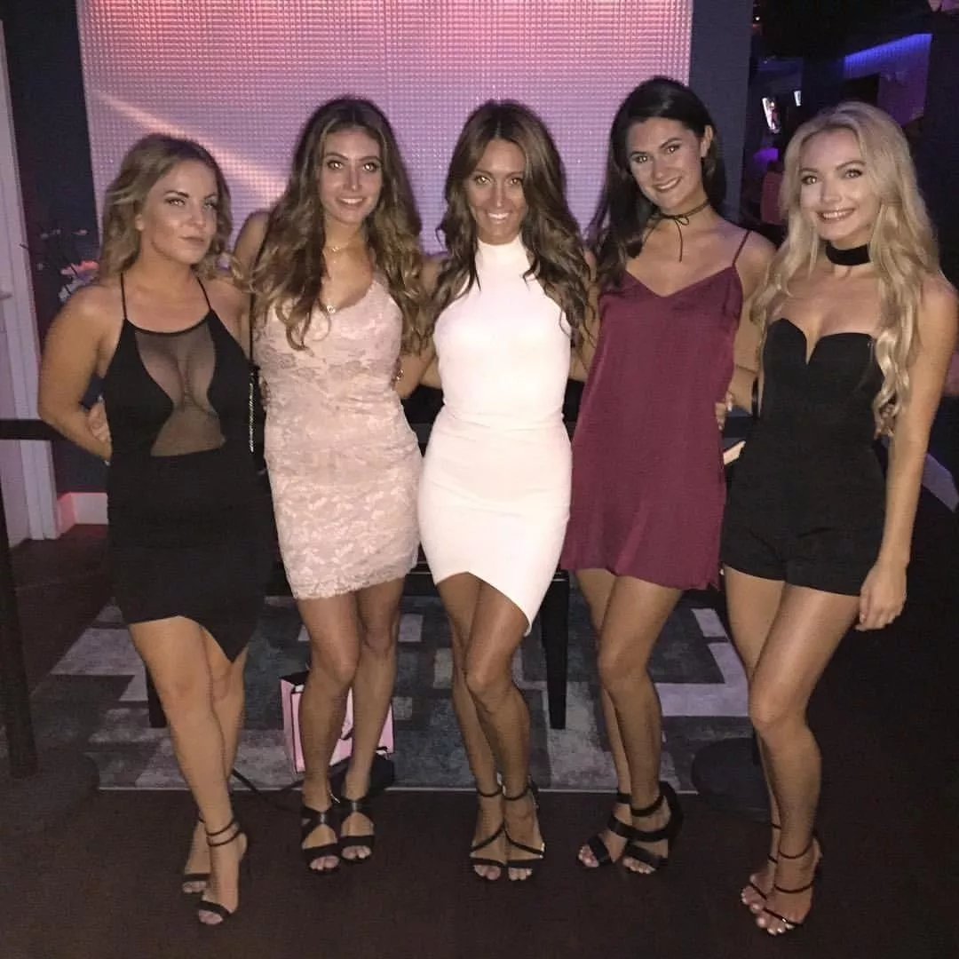 Girls night out (1-5)