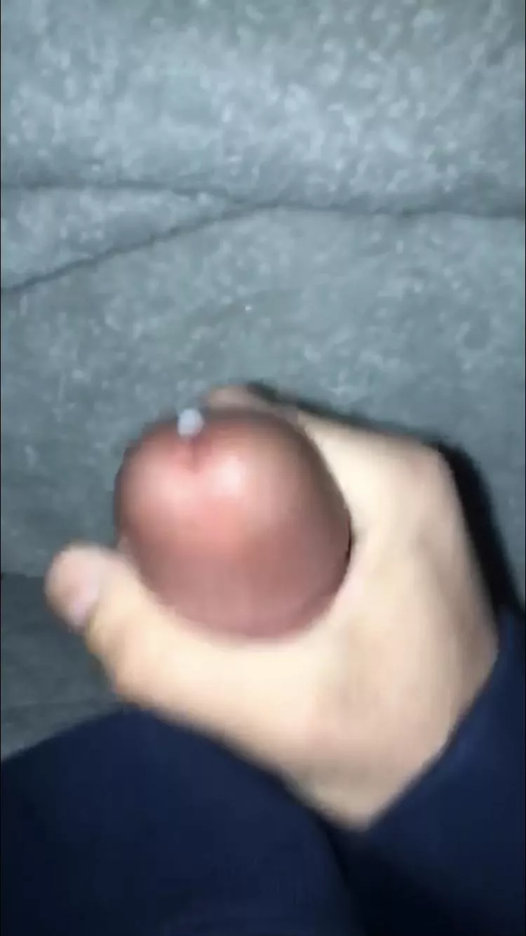 got tons of cum vids canâ€™t post here