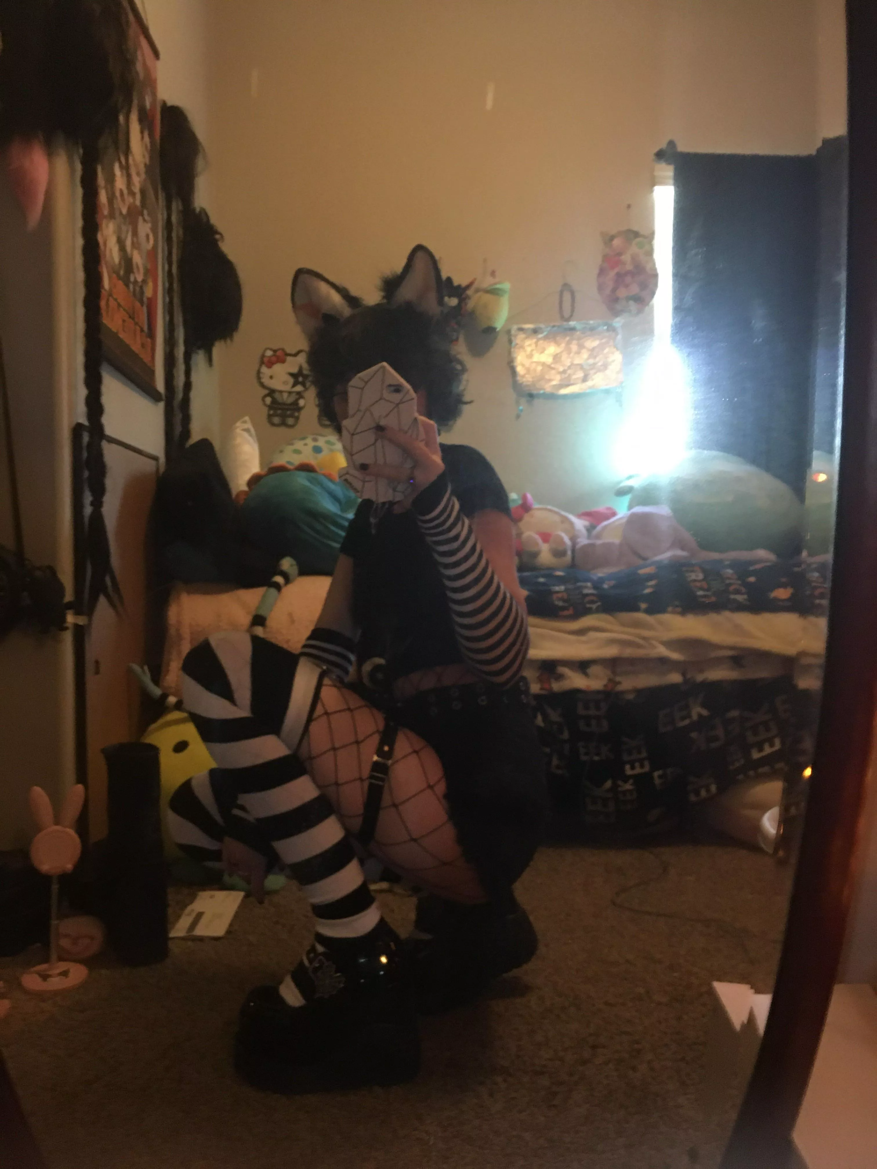 Goth cat femboy, is that title too long?