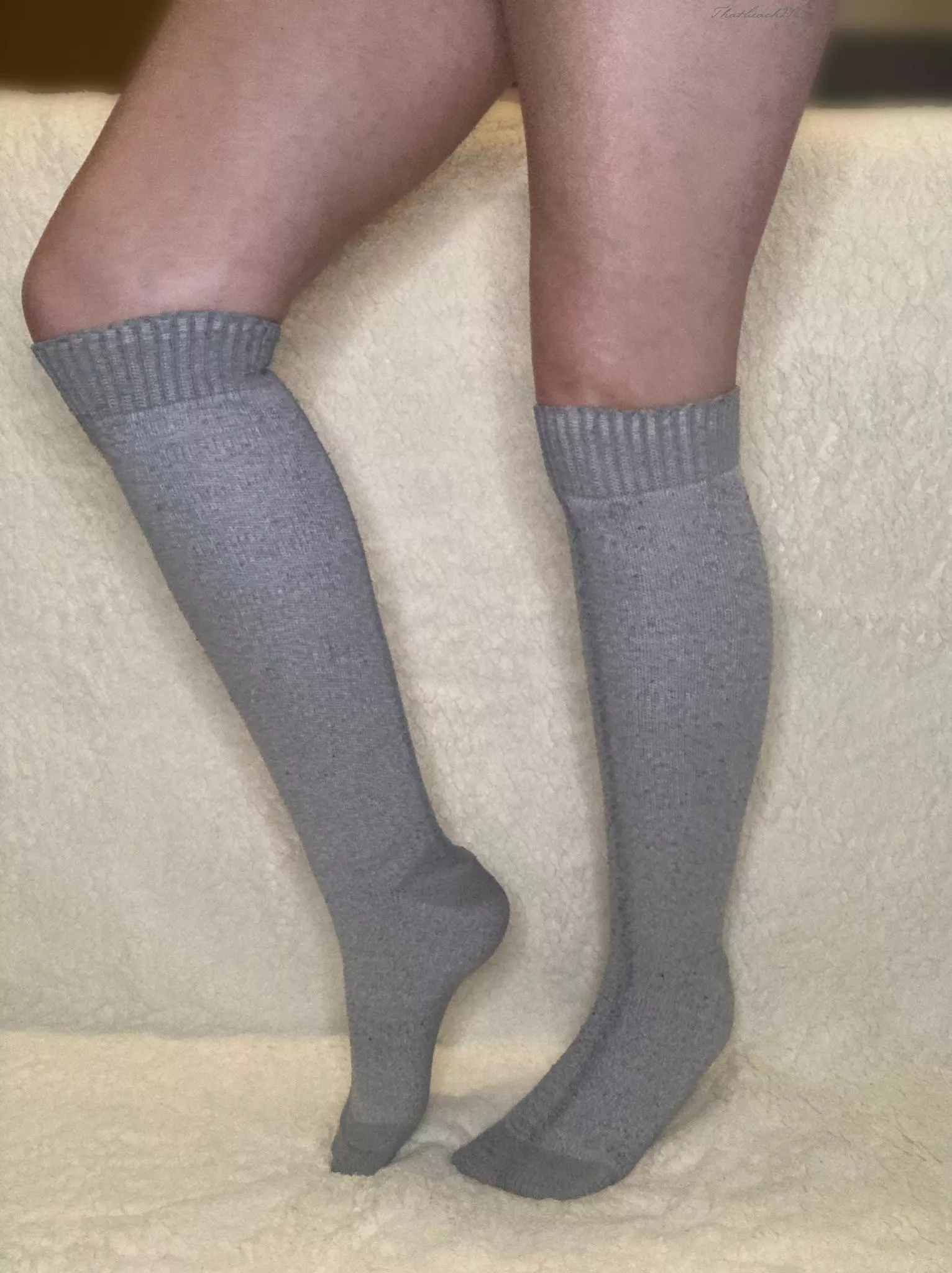 Grey Knee High Socks 🖤 Amazing after a wear 🖤