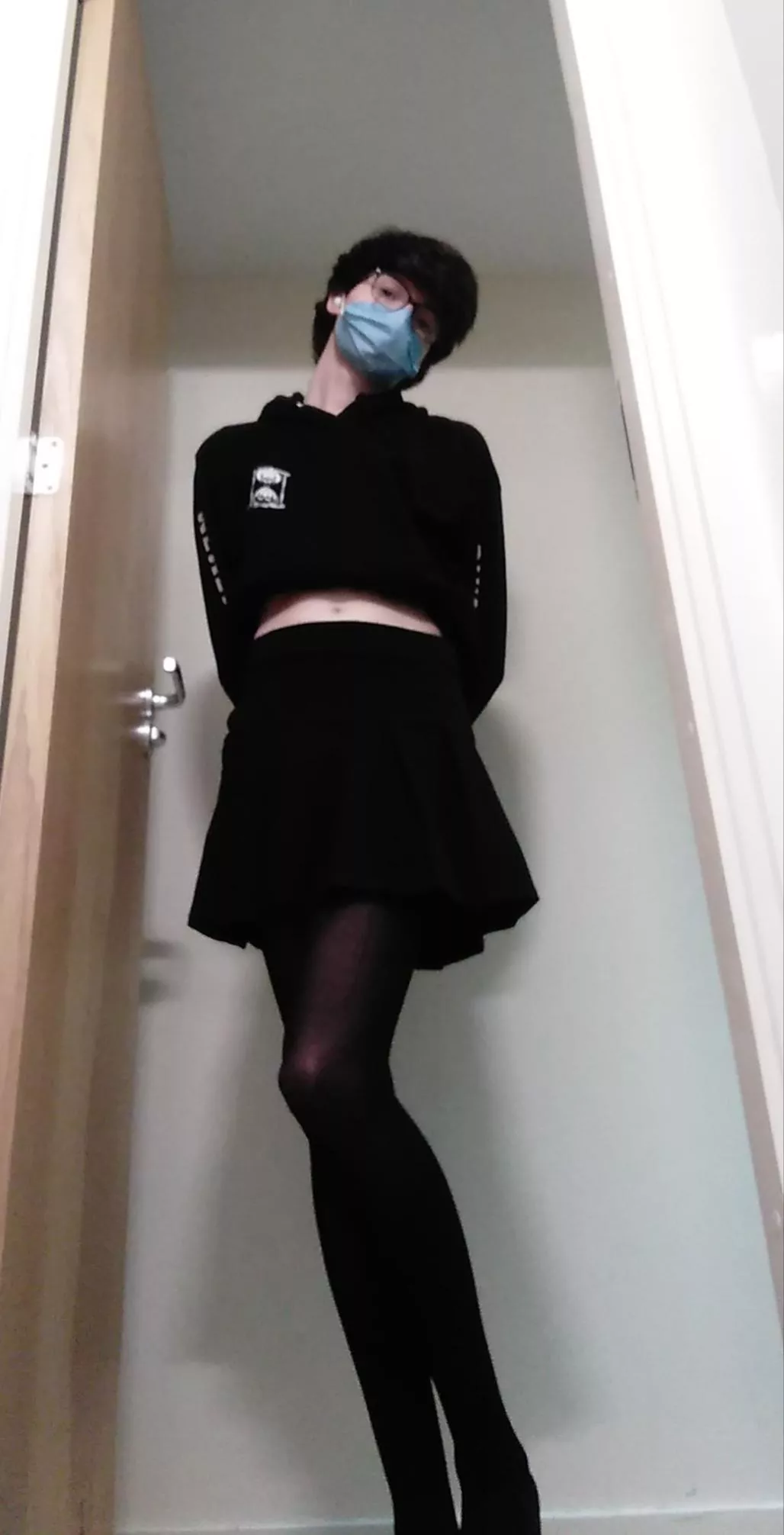 Guess who finally got their first skirt! I finally leveled up my femboy status XD