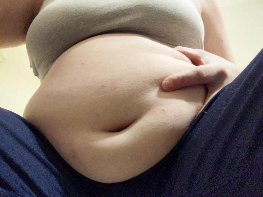 had to get a new account, bonus points if you recognize this belly ðŸ˜‰ maybe have my 5th meal tonight?