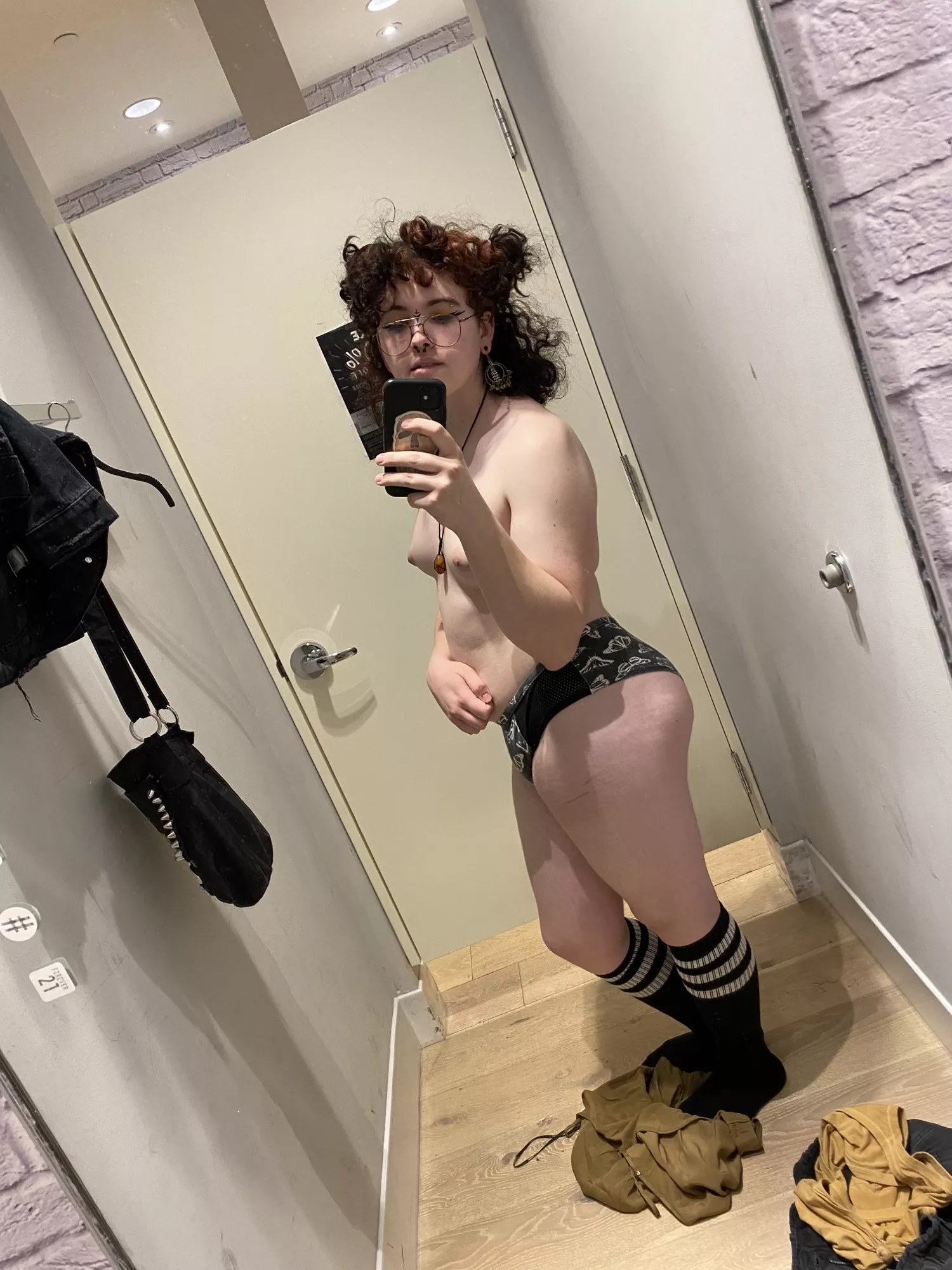 Had to take some cute changing room pics : )